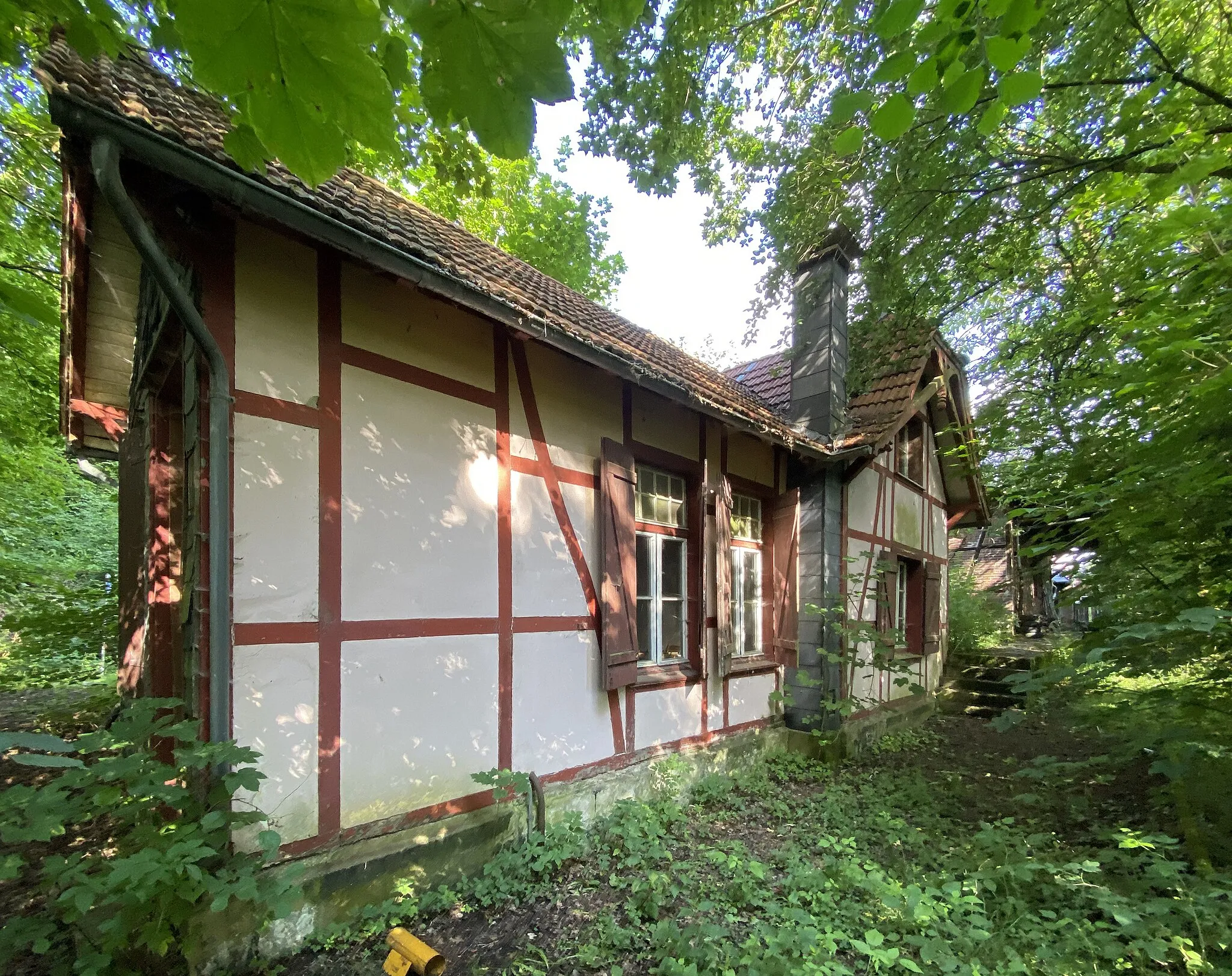 Photo showing: Kolonnenhaus Bahnhof Ohl-Rönsahl