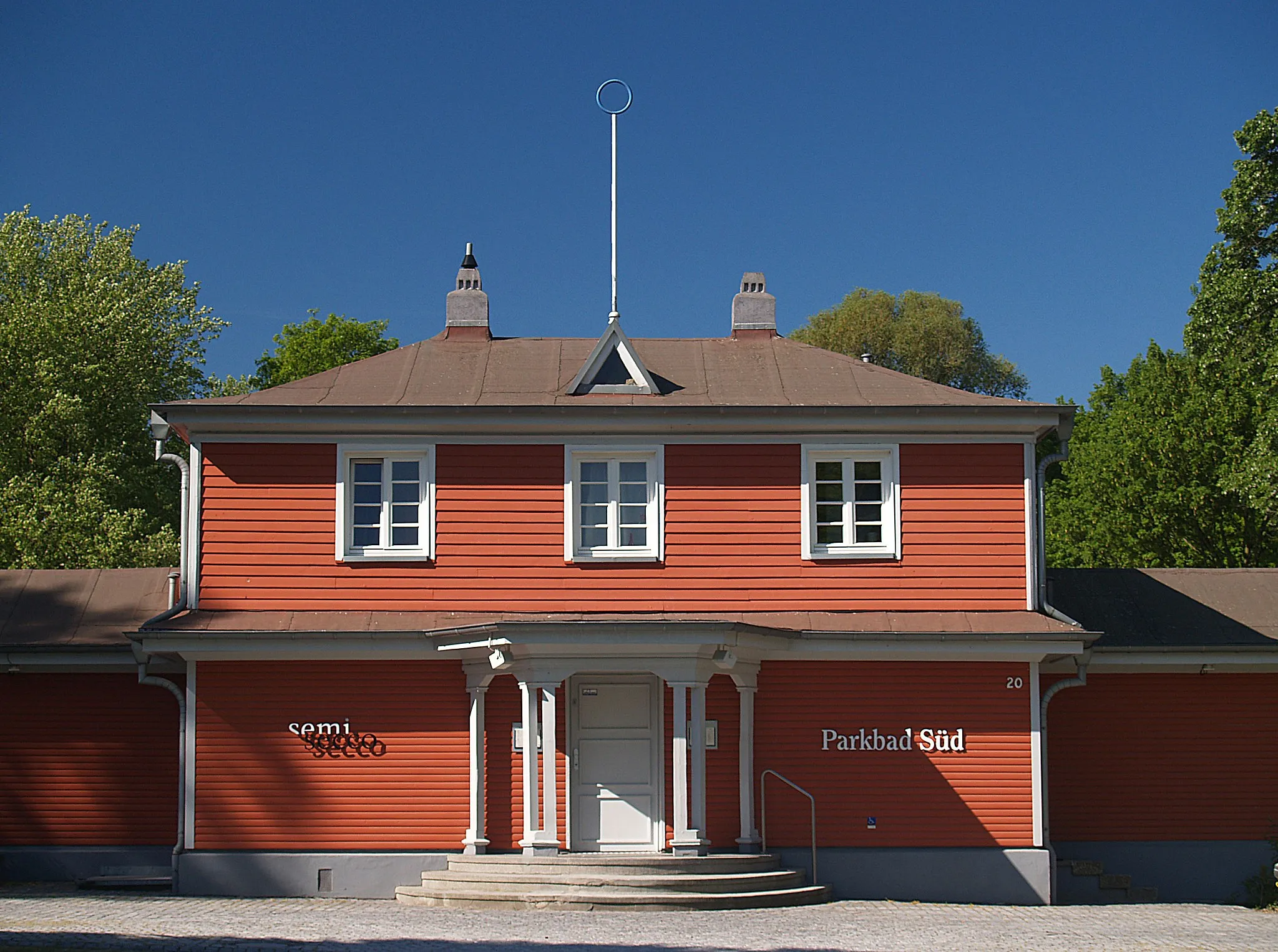 Photo showing: Parkbad Süd at Castrop-Rauxel, Germany, a former open air swimming pool