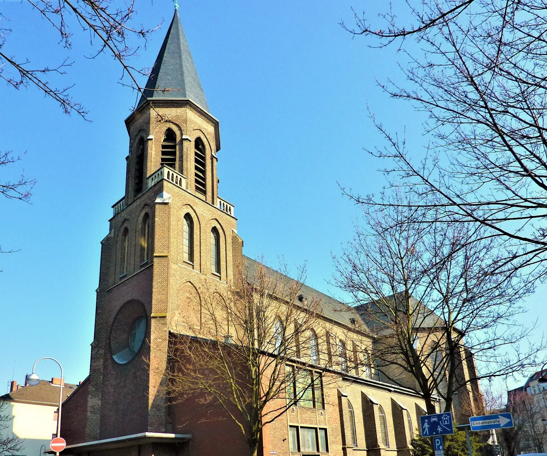 Photo showing: St Marien (Köln-Nippes)