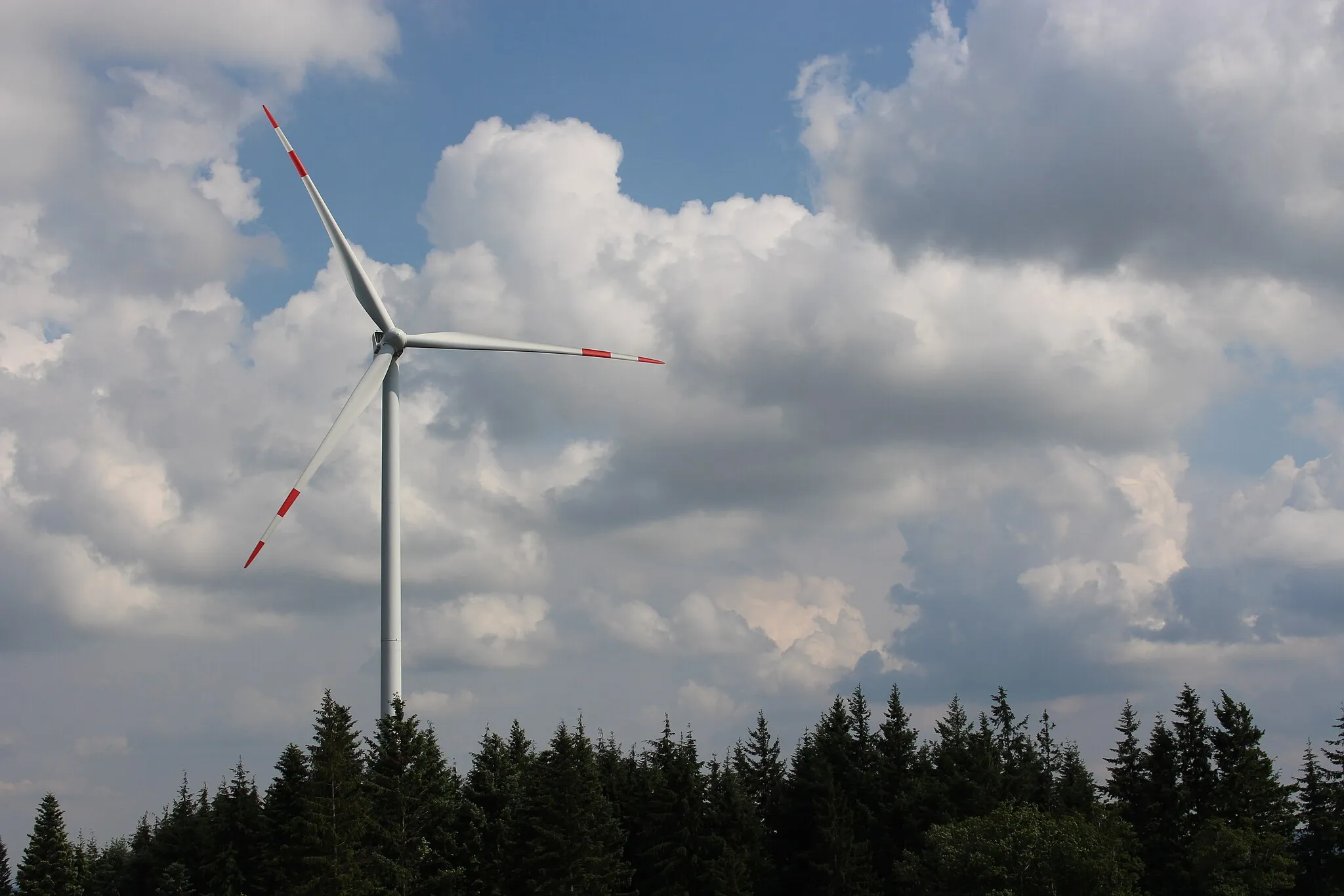 Photo showing: Windfarm Hesselbach near to Hesselbach.
