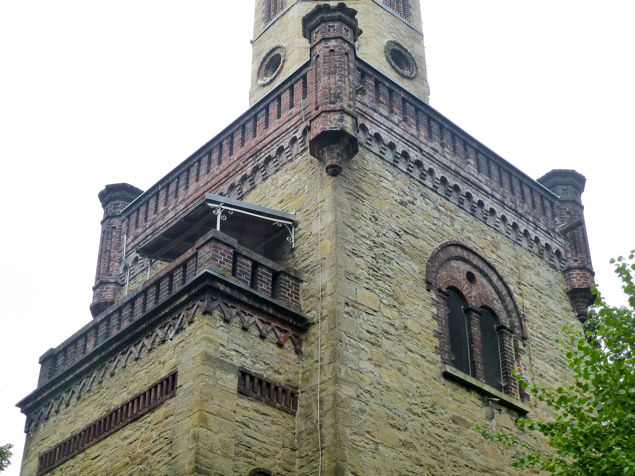 Photo showing: Freiherr-vom-Stein-Turm; Detailaufnahme mit Balkon und unterer Aussichtsplattform