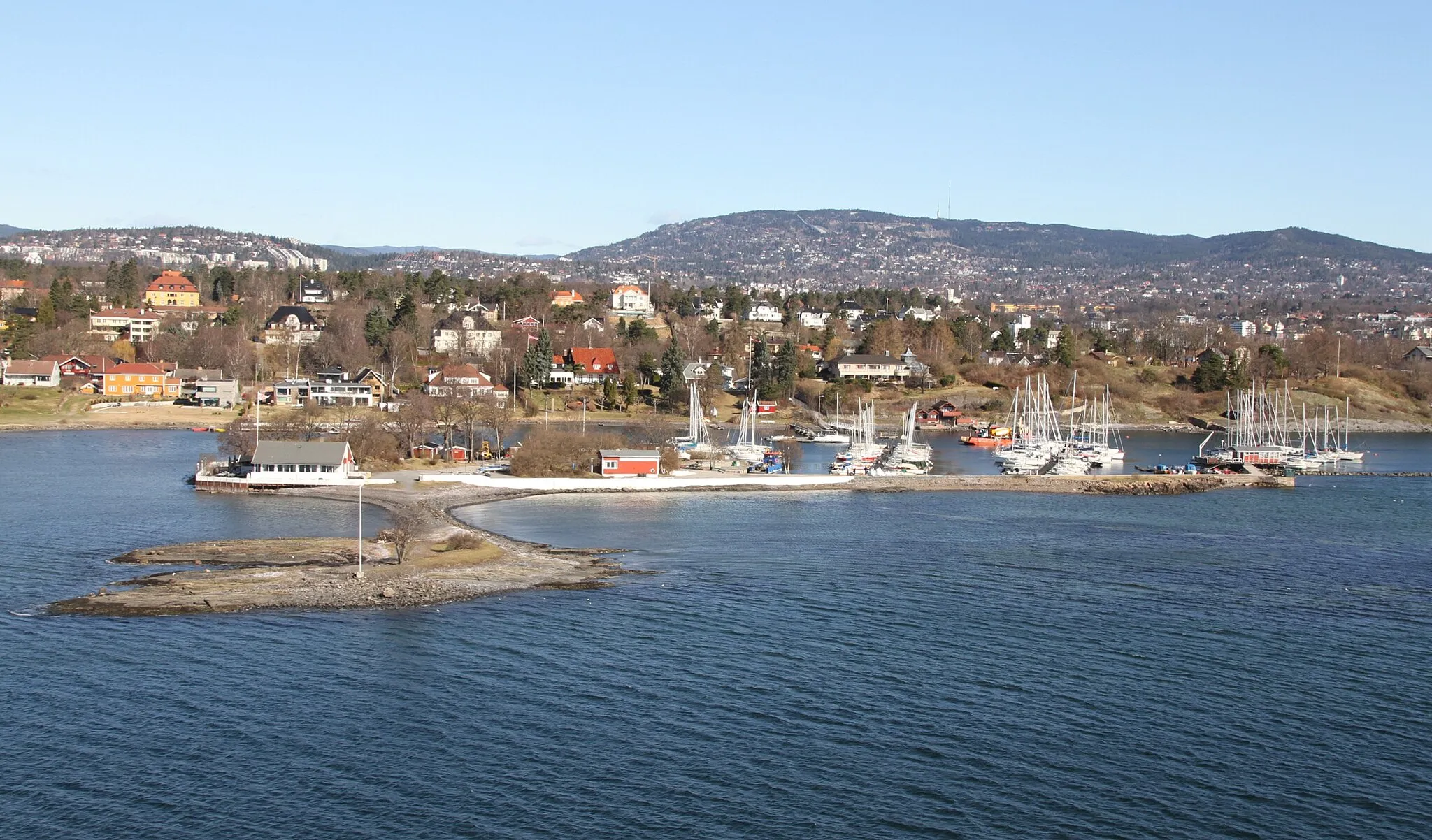 Photo showing: Herbern Island off Bygdøy peninsula, Central Oslo (Norway)