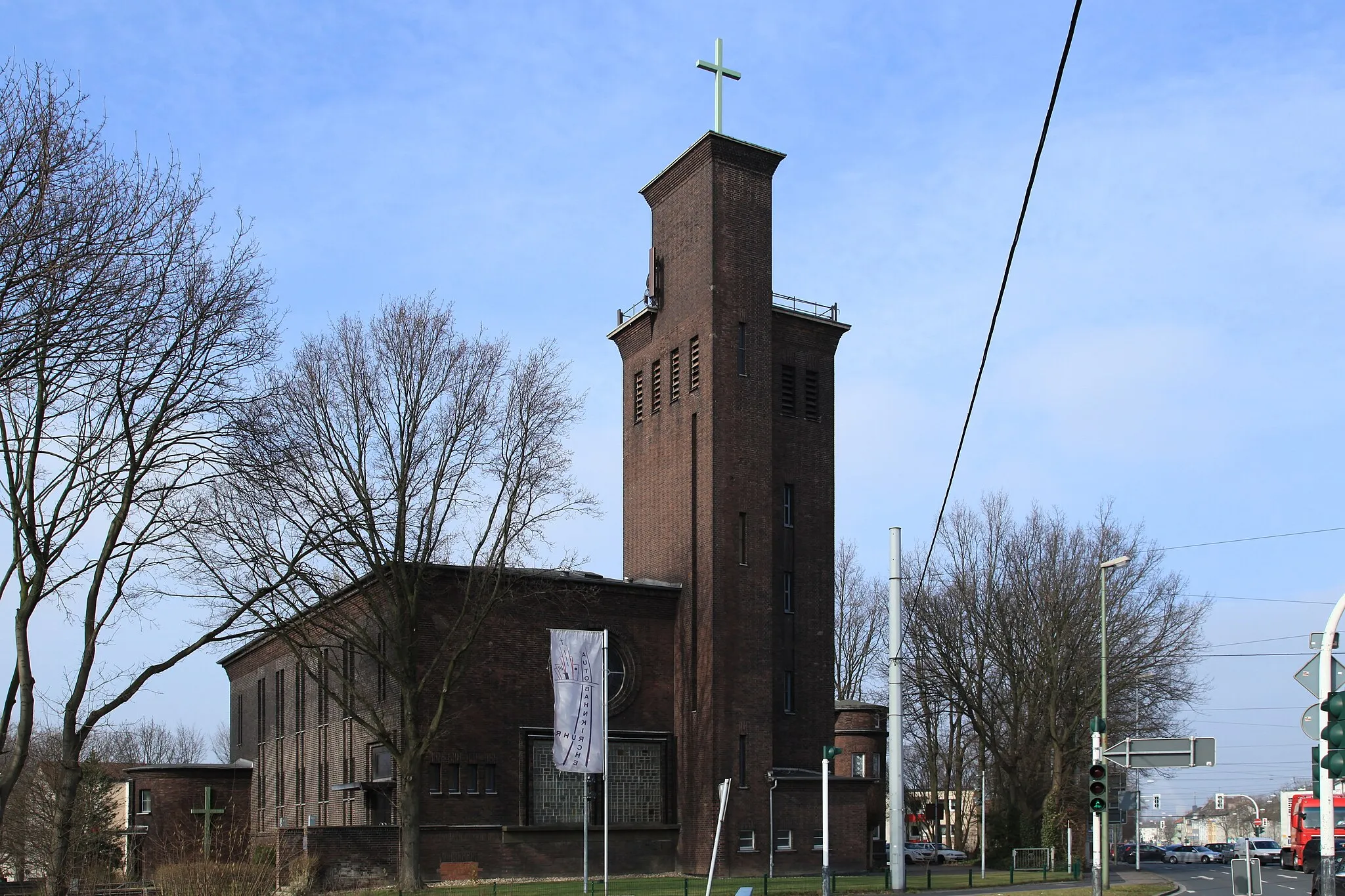 Photo showing: Epiphaniaskirche, Autobahnkirche Ruhr, Dorstener Straße 263 in Bochum