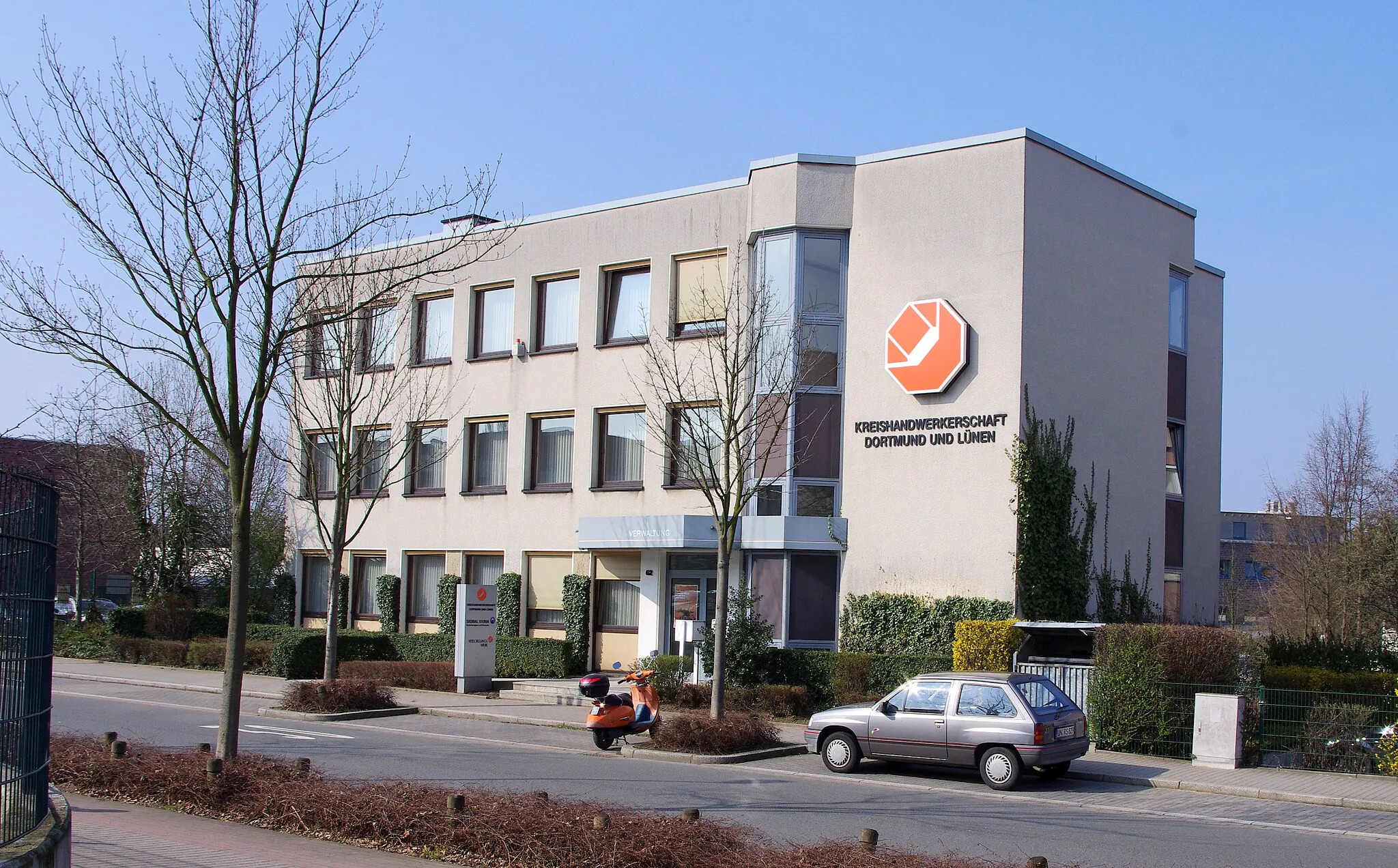 Photo showing: Gebäude der Kreishandwerkschaft Dortmund und Luenen