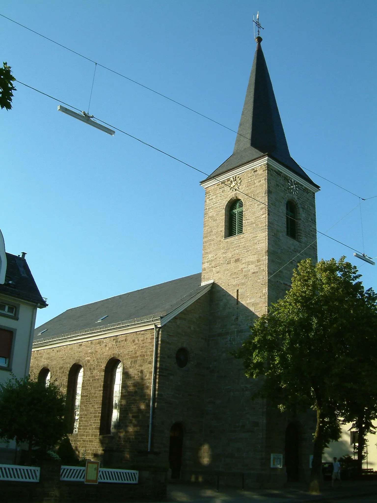 Photo showing: Evangelische Emmauskirche in Wuppertal-Cronenberg