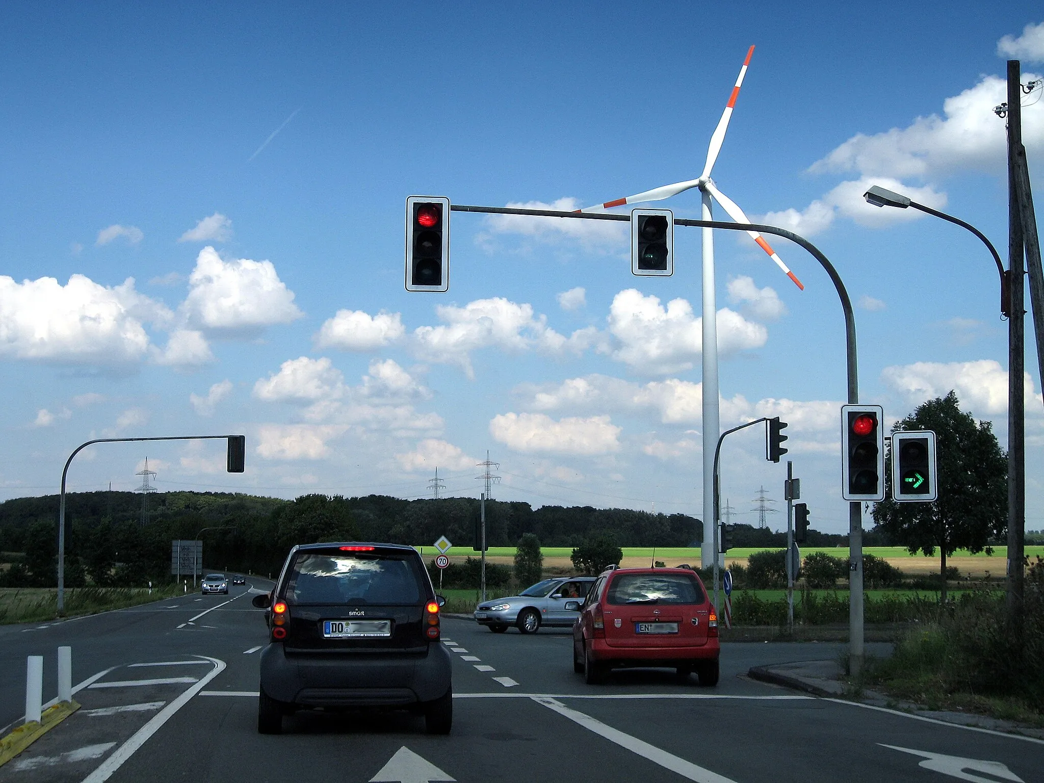 Photo showing: Dortmund, Dortmund-Hombruch, Ortsteil Salimgen, Windkraftrad im Salinger Feld