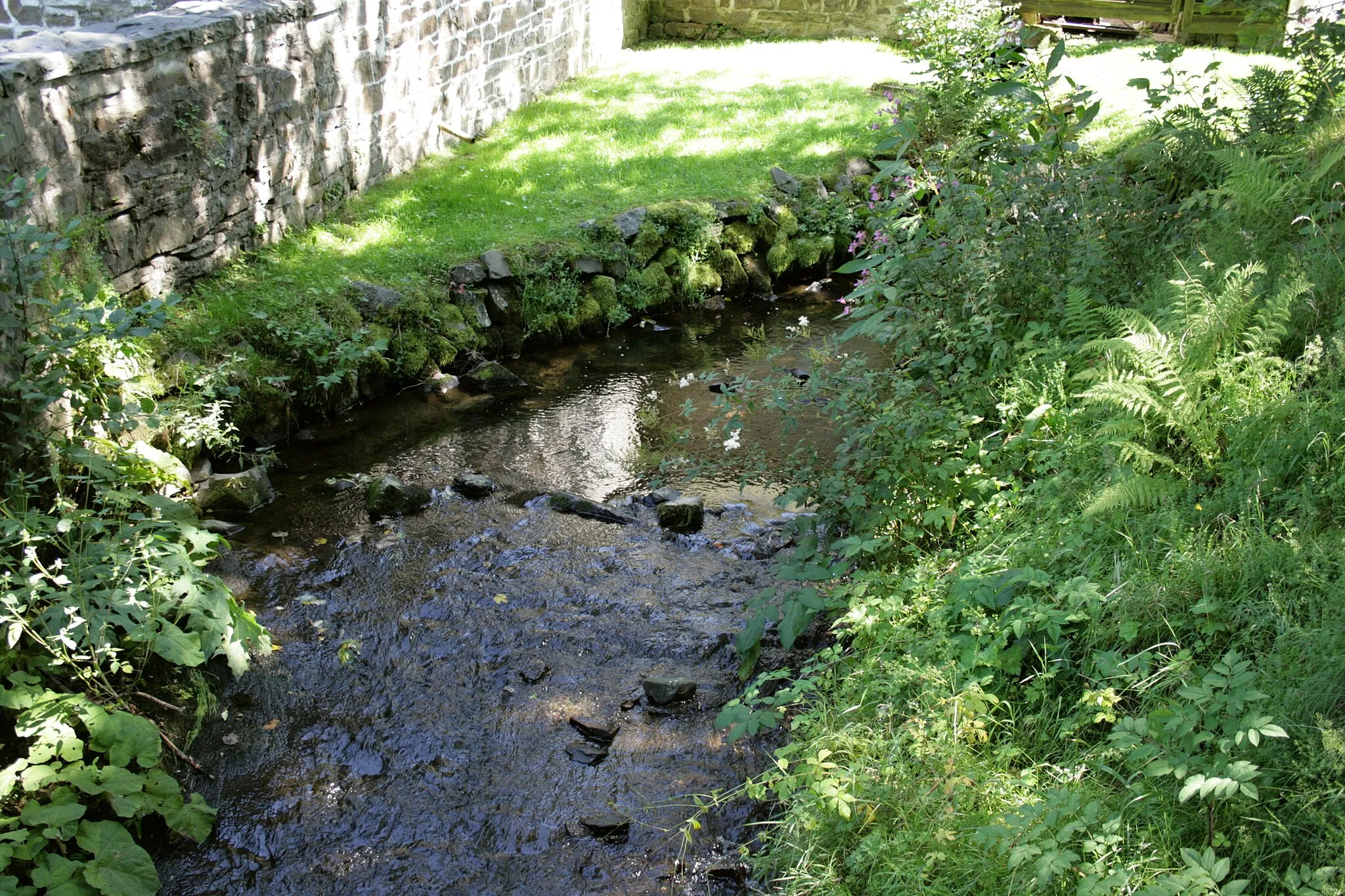 Photo showing: Schwarze Ahe nahe der Herscheider Mühle in Herscheid