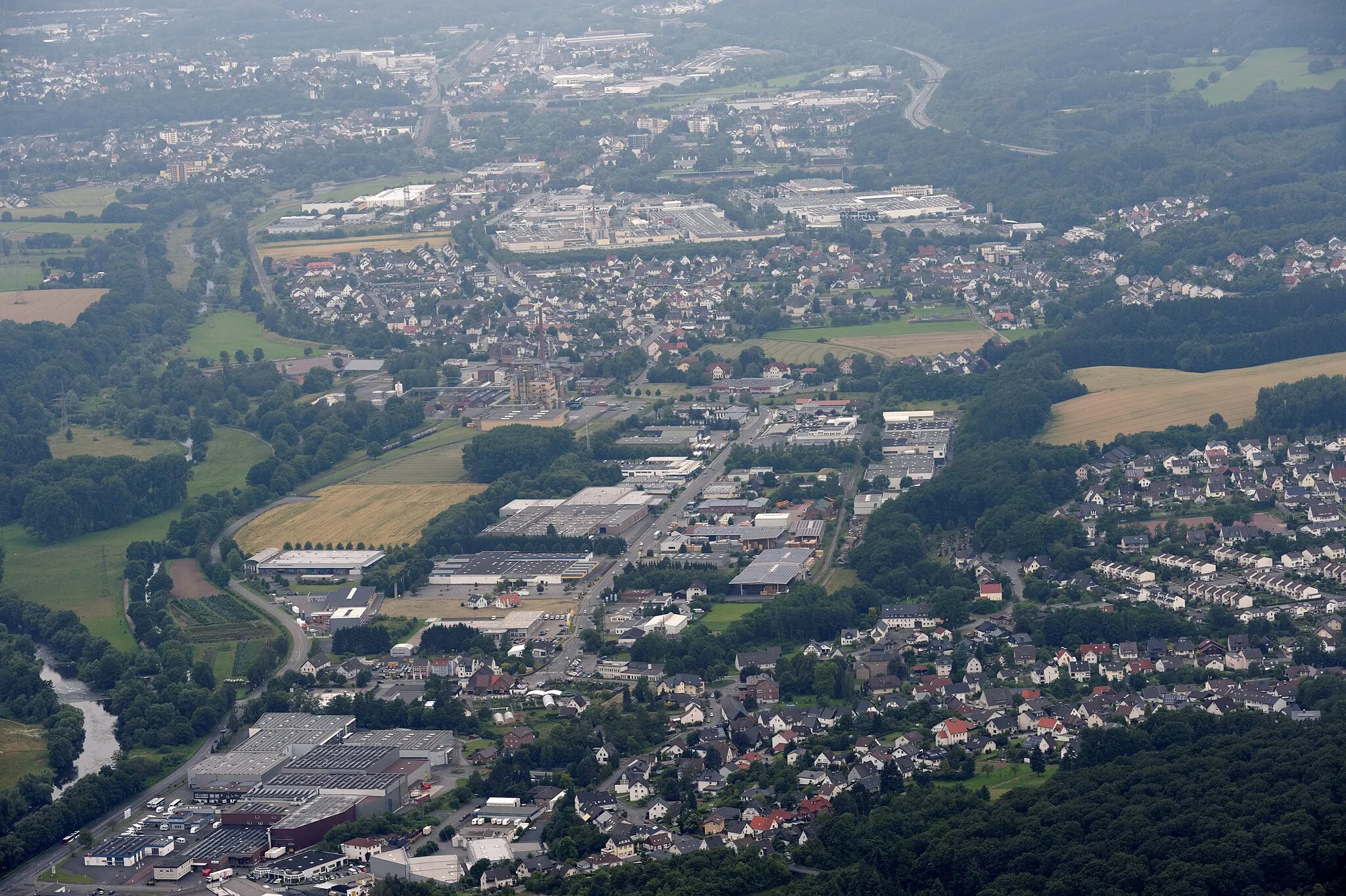 Photo showing: Arnsberg: Niedereimer, Industriegebiet Niedereimer Feld, Perstorp, Bruchhausen und Industriegebiet im Hintergrund Hüsten (Fotoflug Sauerland Nord)

The production, editing or release of this file was supported by the Community-Budget of Wikimedia Deutschland.
To see other files made with the support of Wikimedia Deutschland, please see the category Supported by Wikimedia Deutschland.
العربية ∙ বাংলা ∙ Deutsch ∙ English ∙ Esperanto ∙ français ∙ magyar ∙ Bahasa Indonesia ∙ italiano ∙ 日本語 ∙ македонски ∙ മലയാളം ∙ Bahasa Melayu ∙ Nederlands ∙ português ∙ русский ∙ svenska ∙ українська ∙ +/−