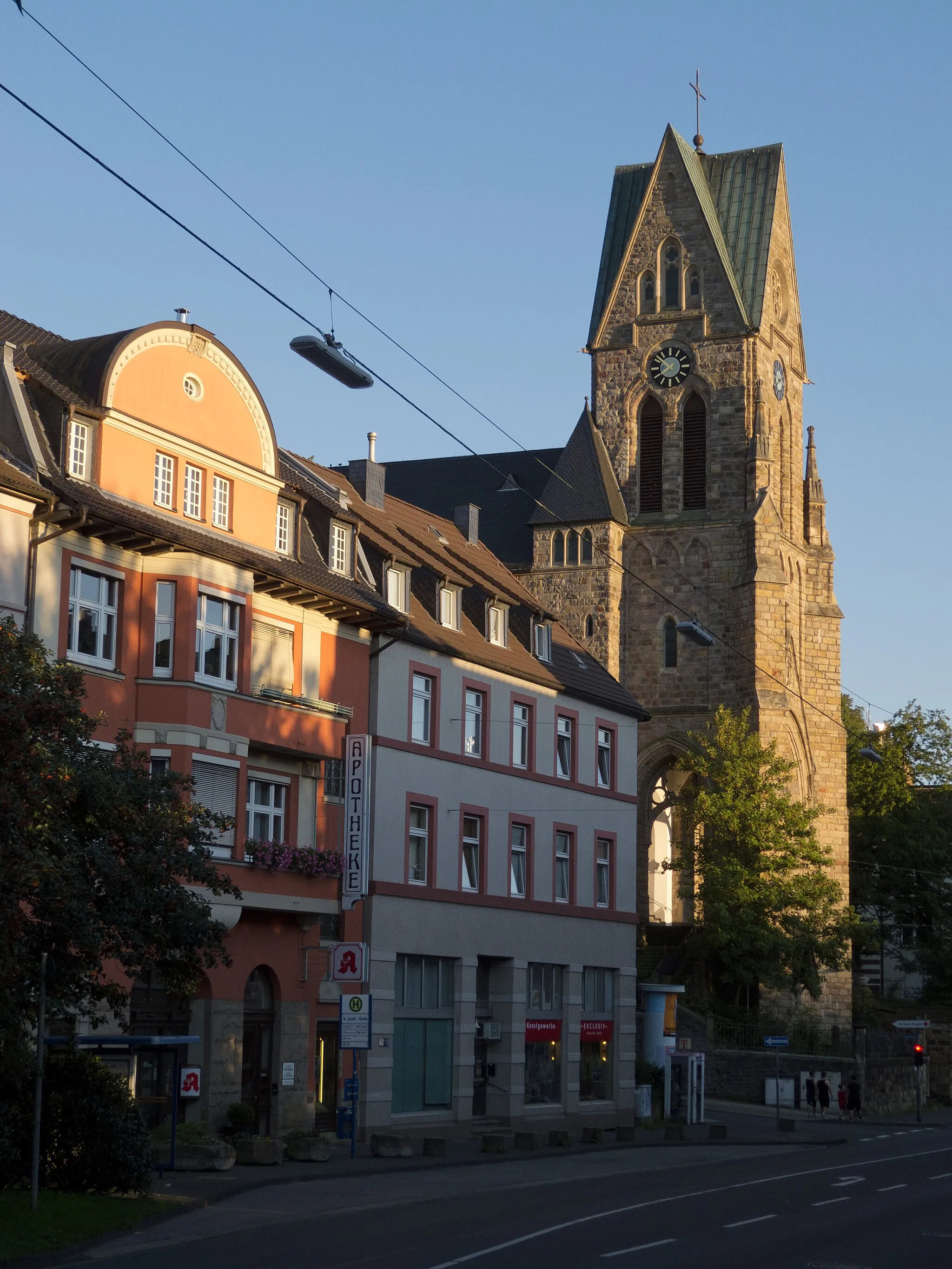 Photo showing: Altenhagener Straße in Hagen Altenhagen with tower of St. Josephs Church