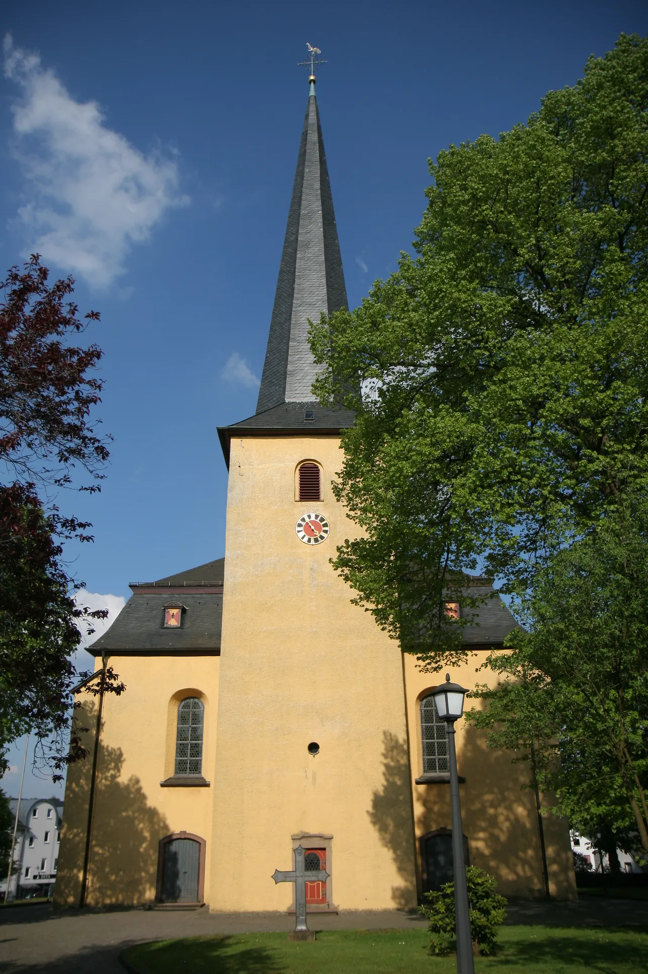 Photo showing: St. Severinus-Pfarrkirche in Wenden.