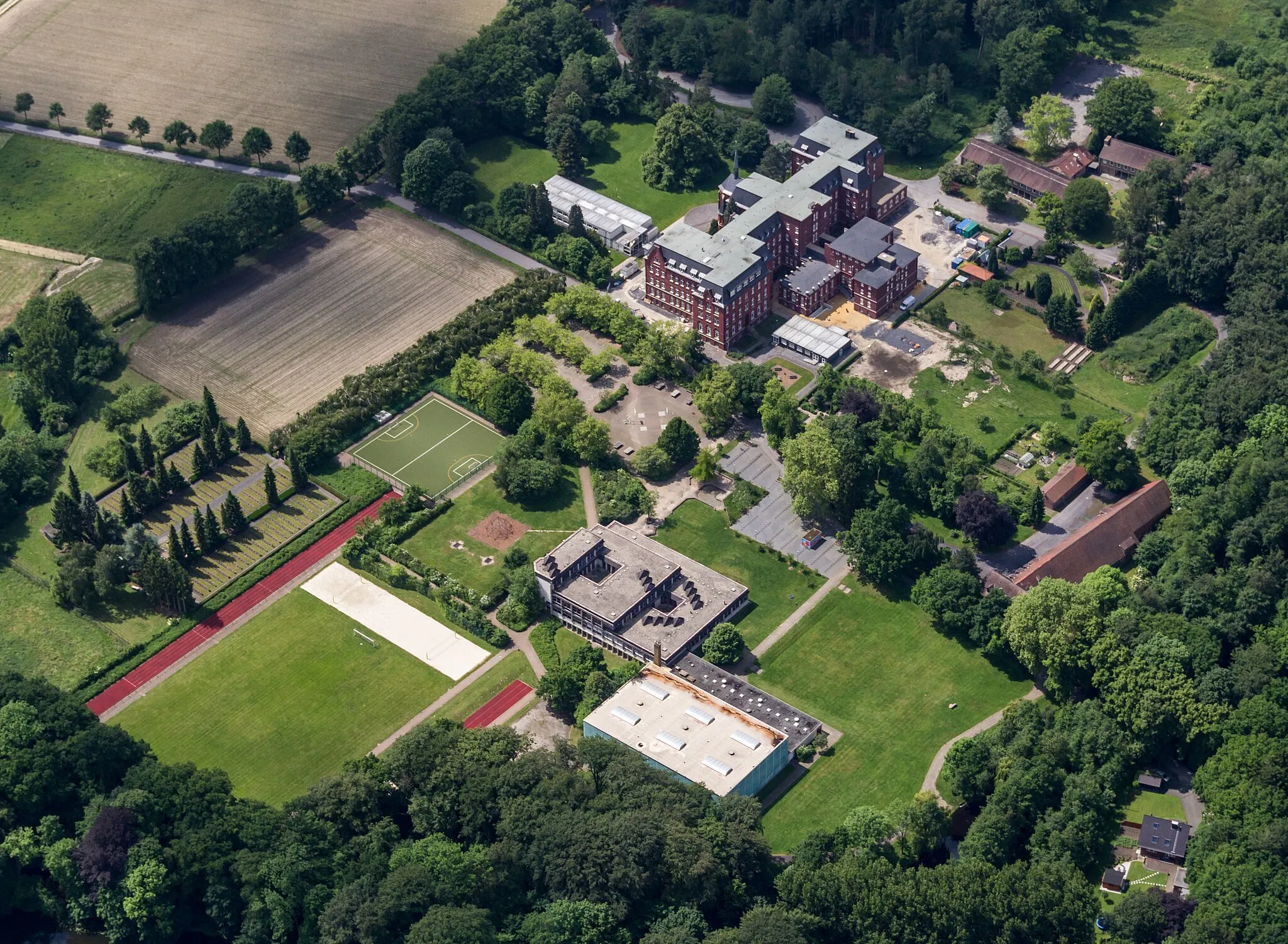 Photo showing: St. Mauritz High School, Münster, North Rhine-Westphalia, Germany