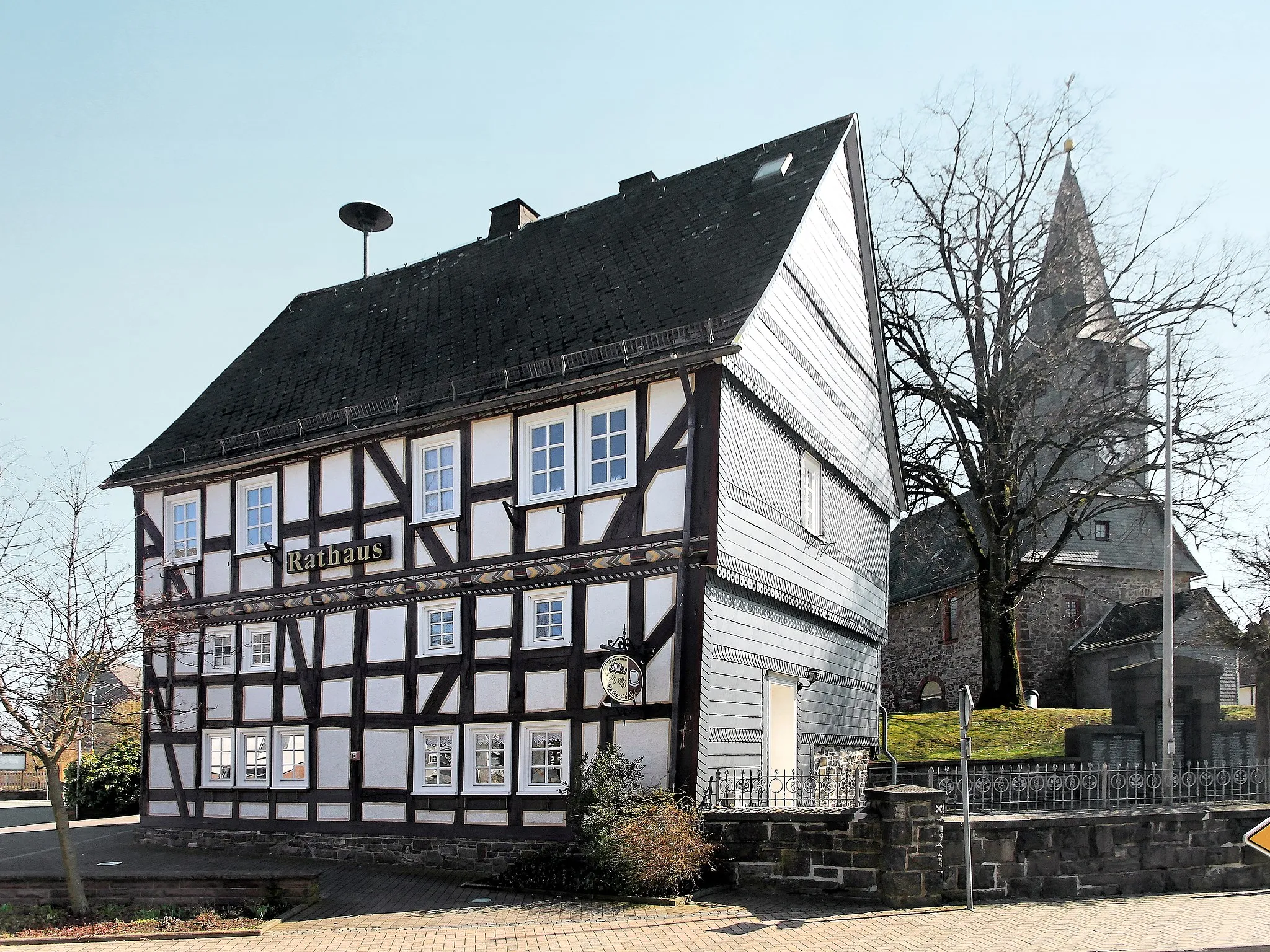 Photo showing: This is a picture of the Hessian Kulturdenkmal (cultural monument) with the ID