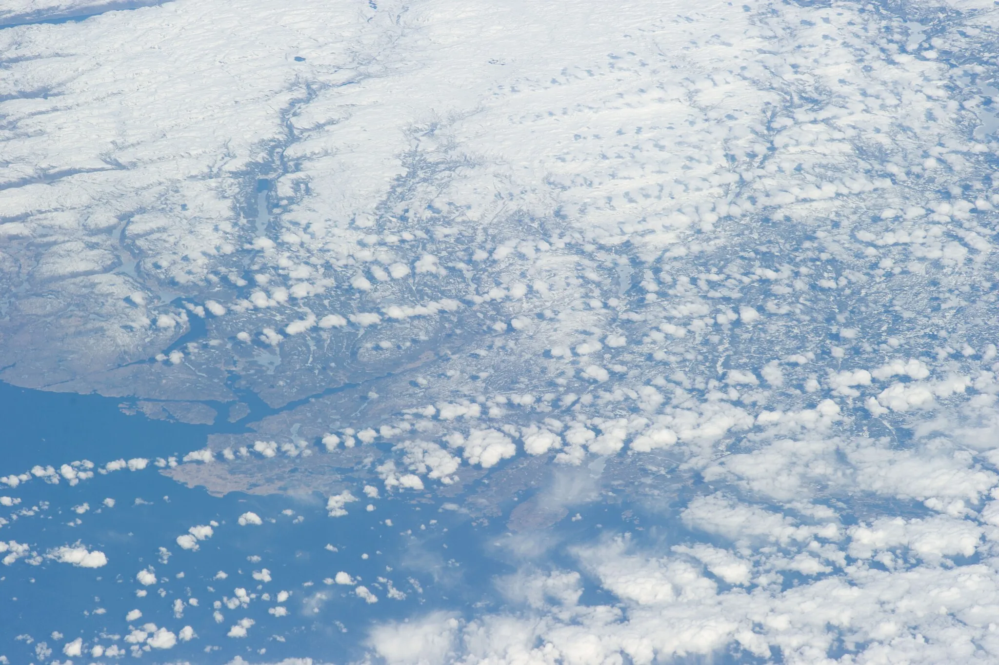 Photo showing: View of Earth taken during ISS Expedition 34.