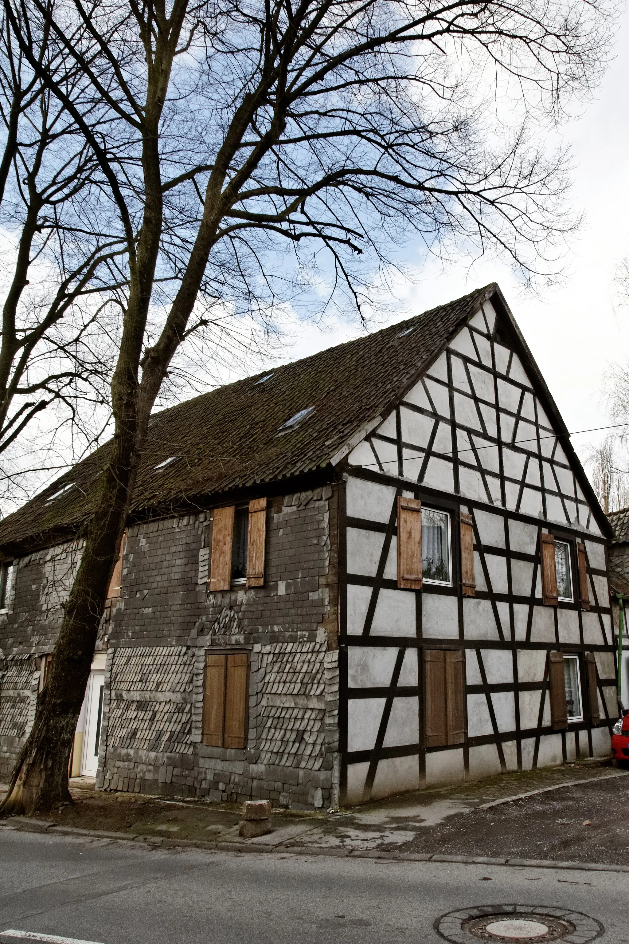 Photo showing: Wohnhaus Bochum, Harpener Hellweg 215, zweigeschossiges Fachwerkhaus, Denkmalliste Bochum A 372