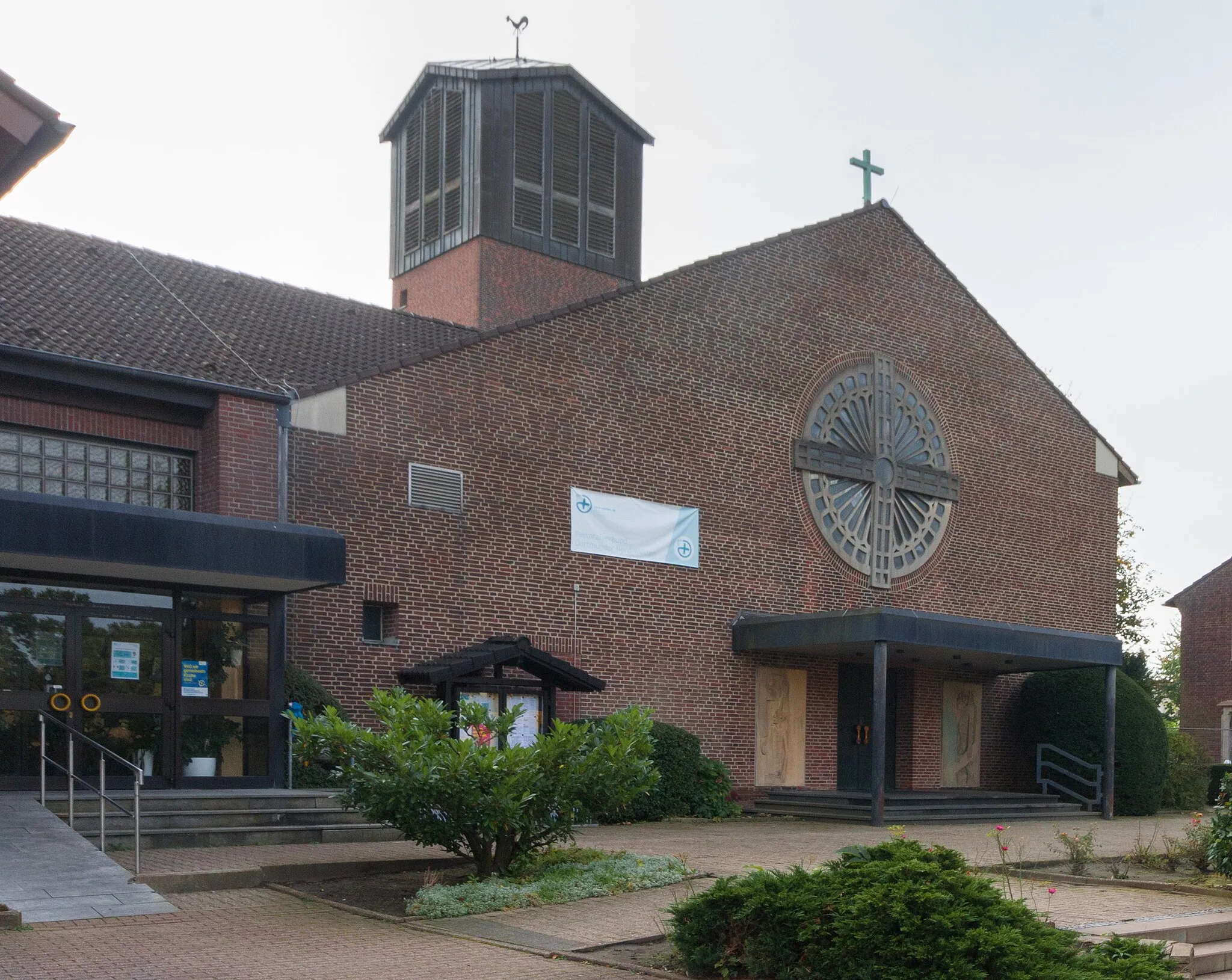 Photo showing: St. Antonius von Padua (Dortmund-Brechten)