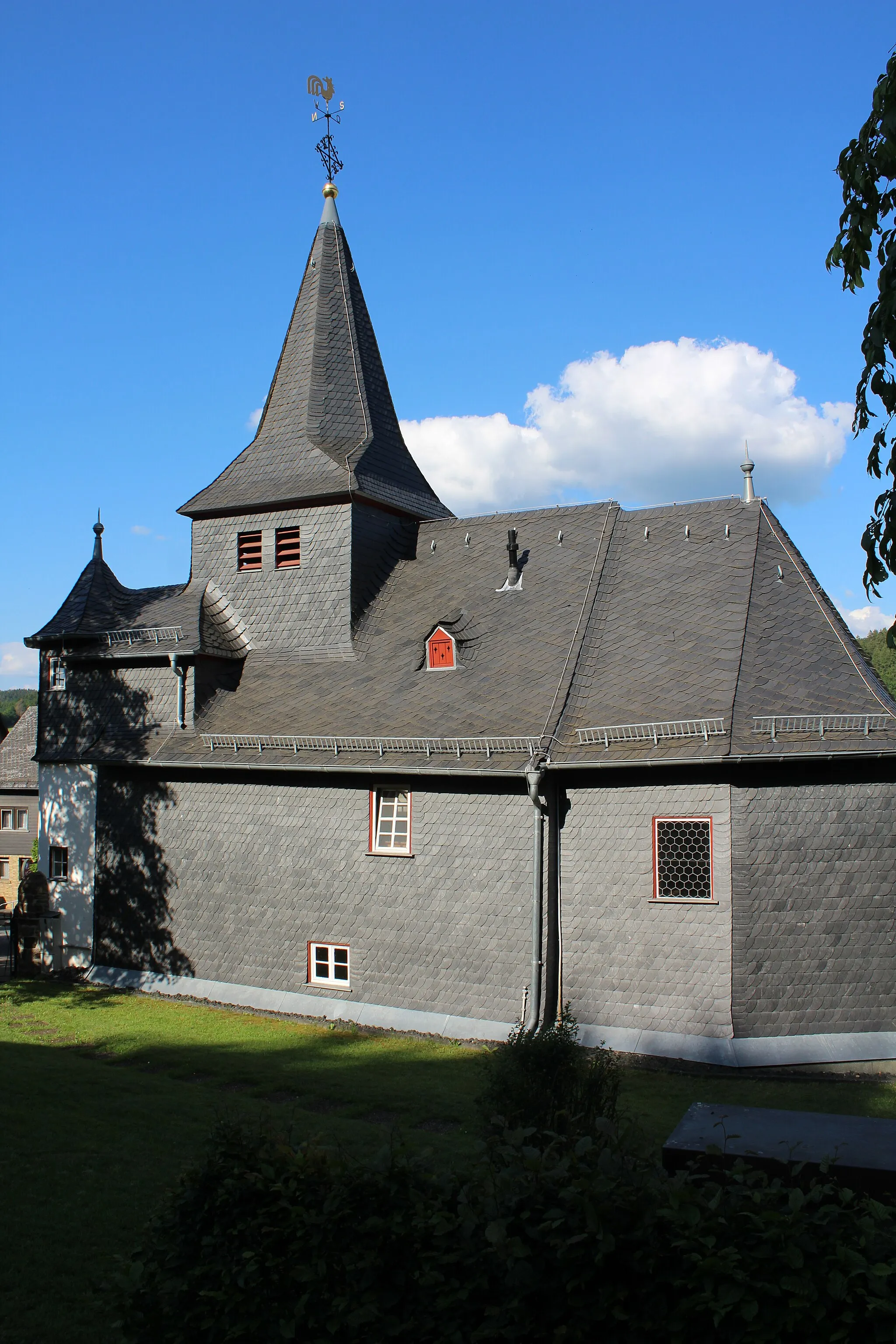 Photo showing: Ev. Kapelle Steinbrücken, Gemeinde Dietzhölztal, Hessen, Deutschland