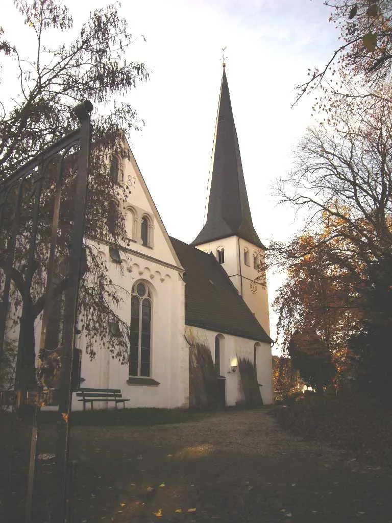 Photo showing: St. Laurentius- Kirche in Ferndorf.