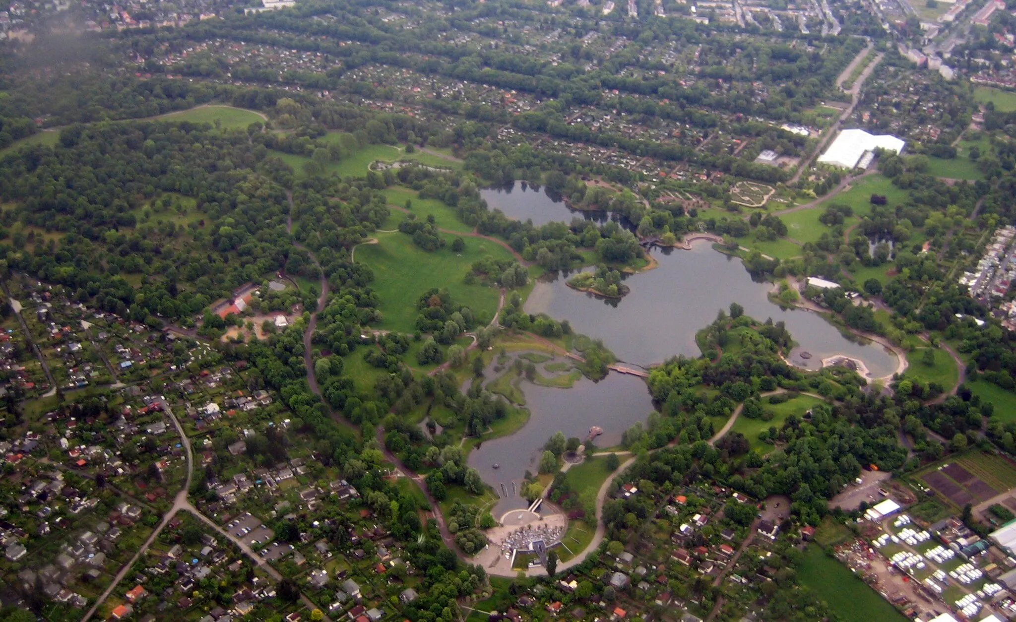 Photo showing: Britzer Garten