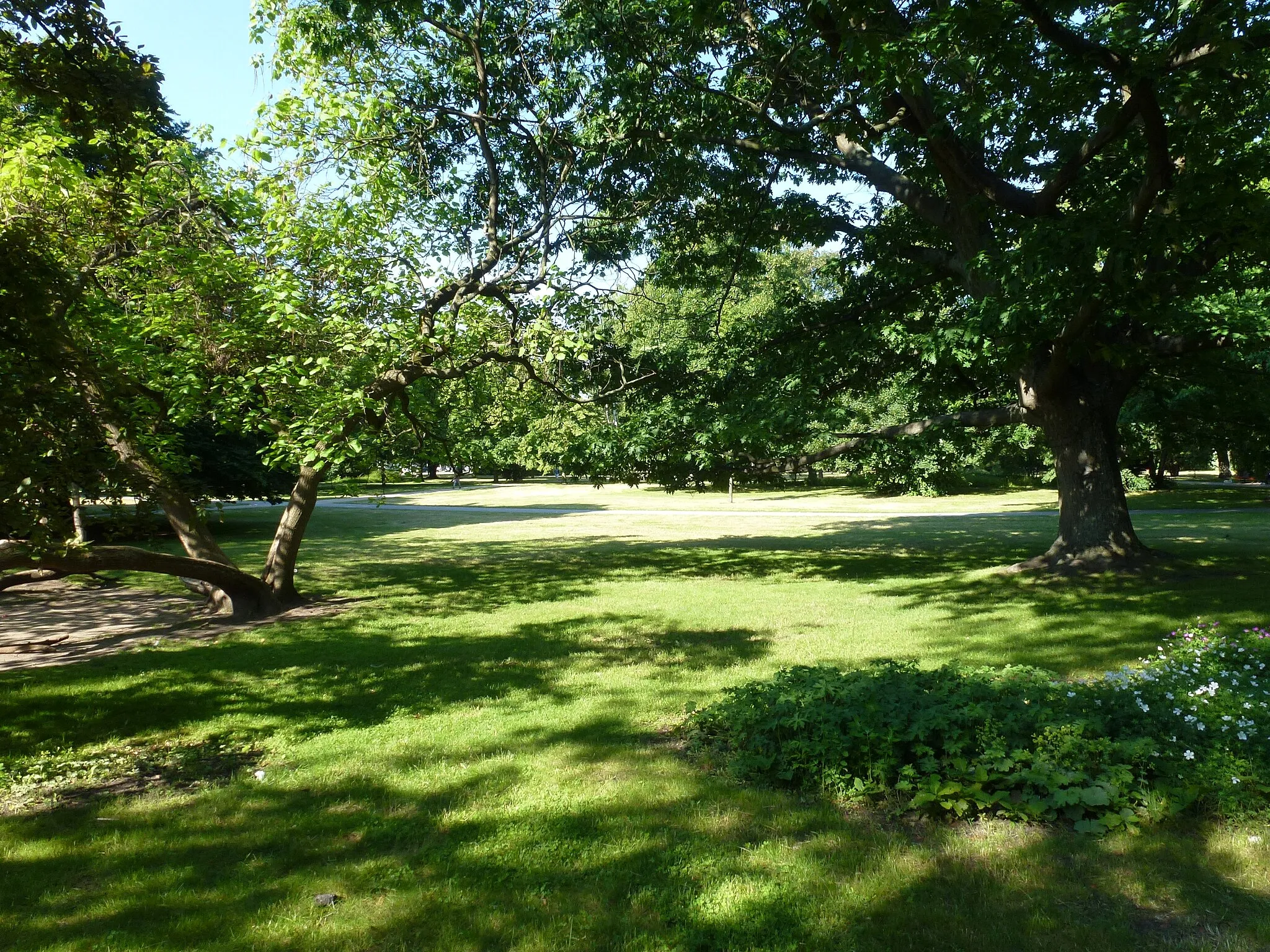 Photo showing: Berlin-Spandau Münsingerpark