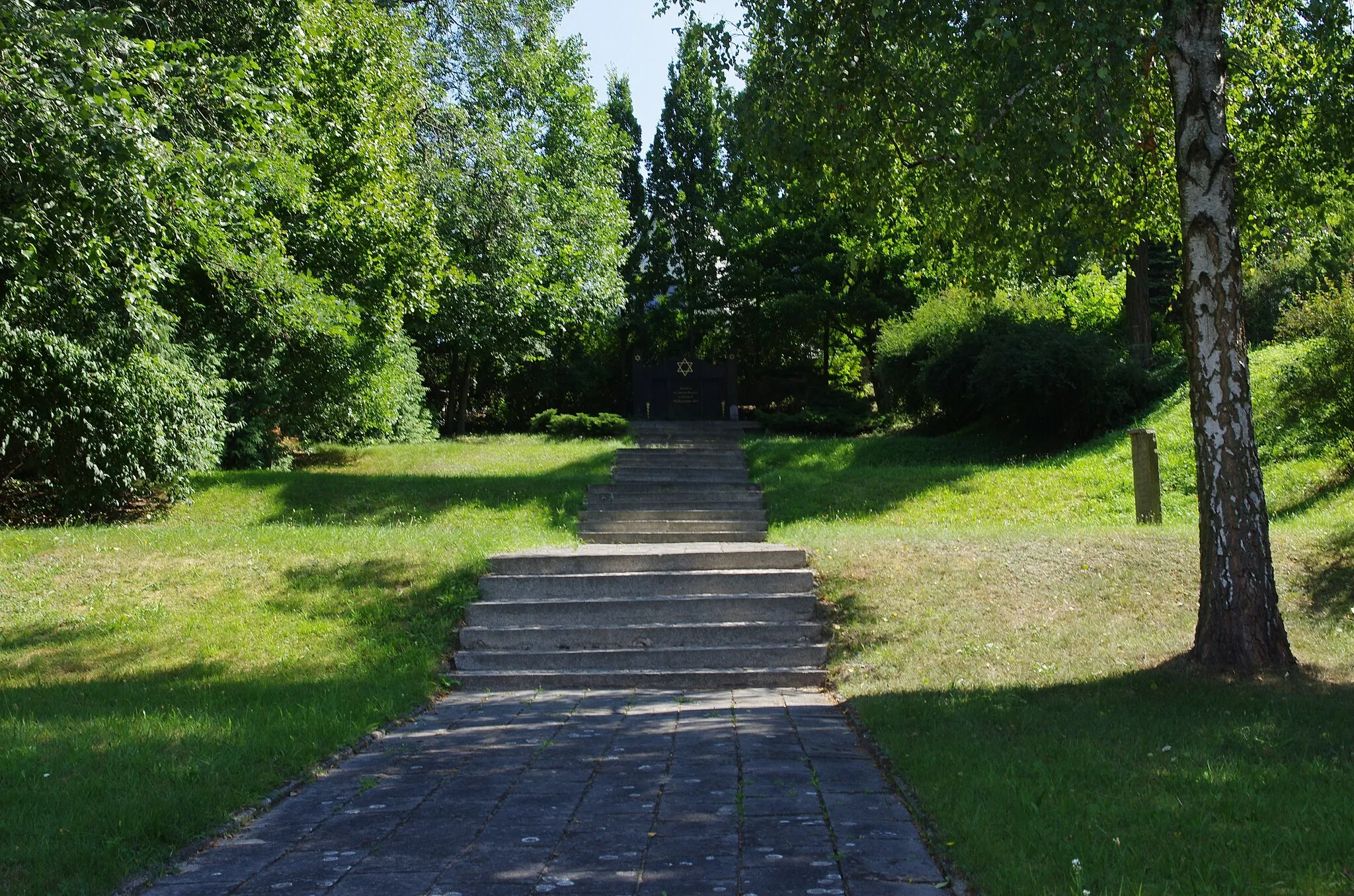 Photo showing: Bad Freienwalde (Oder) in Brandenburg. Der Jüdische Friedhof am Galgenberg steht unter Denkmalschutz.