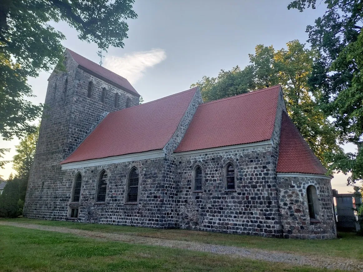 Photo showing: Church of Herzfelde