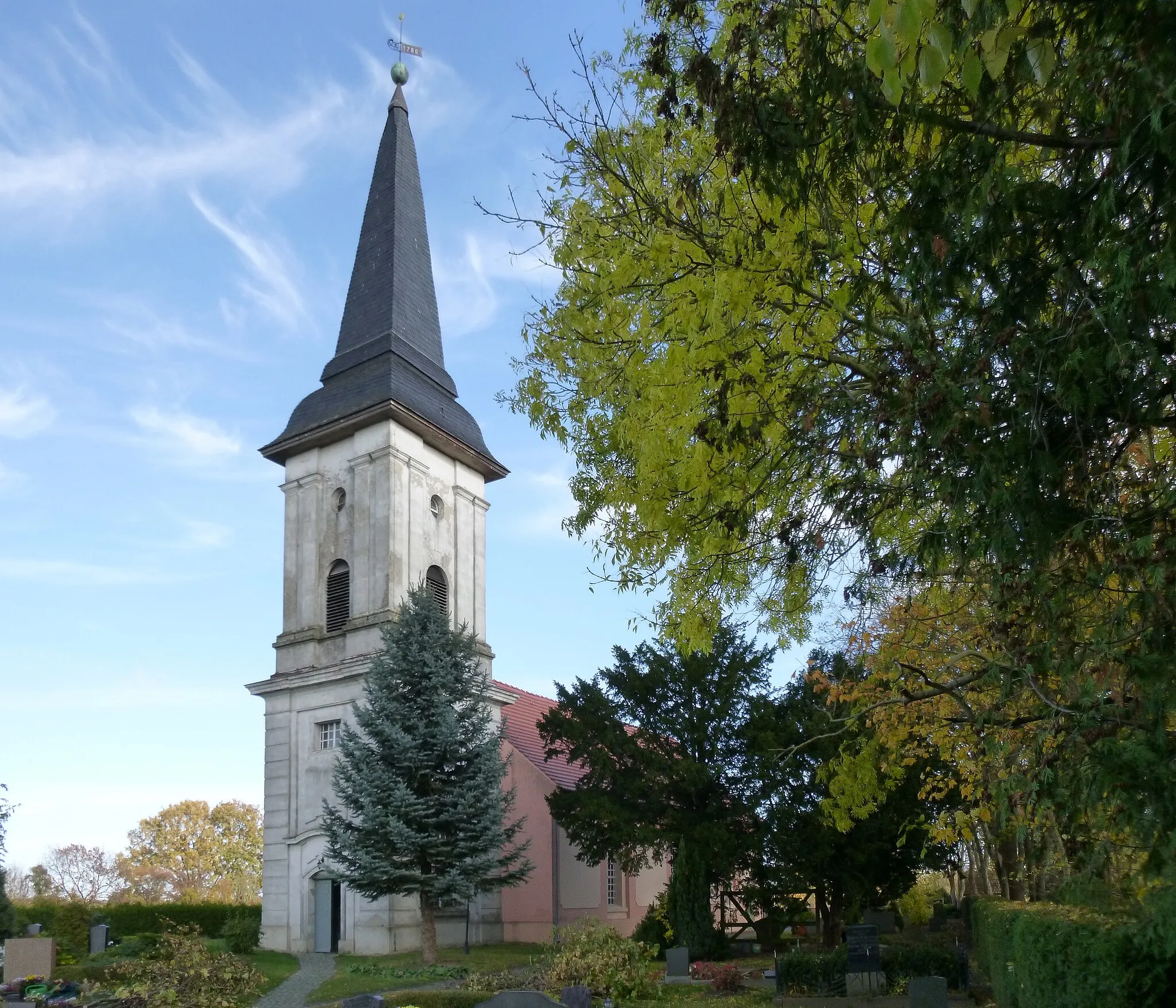 Photo showing: Schwante Kirche