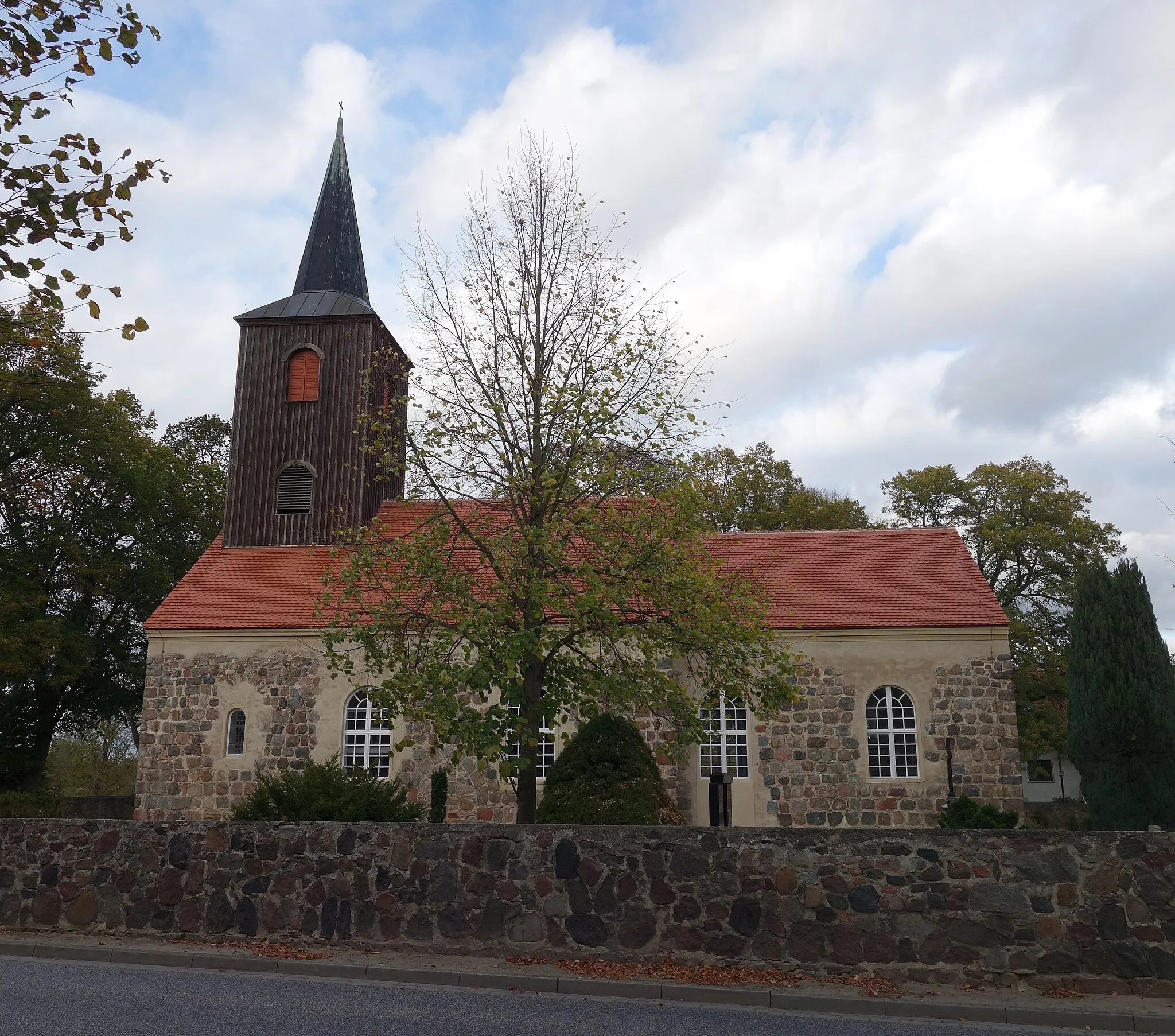 Photo showing: This is a picture of the Brandenburger Baudenkmal (cultural heritage monument) with the ID