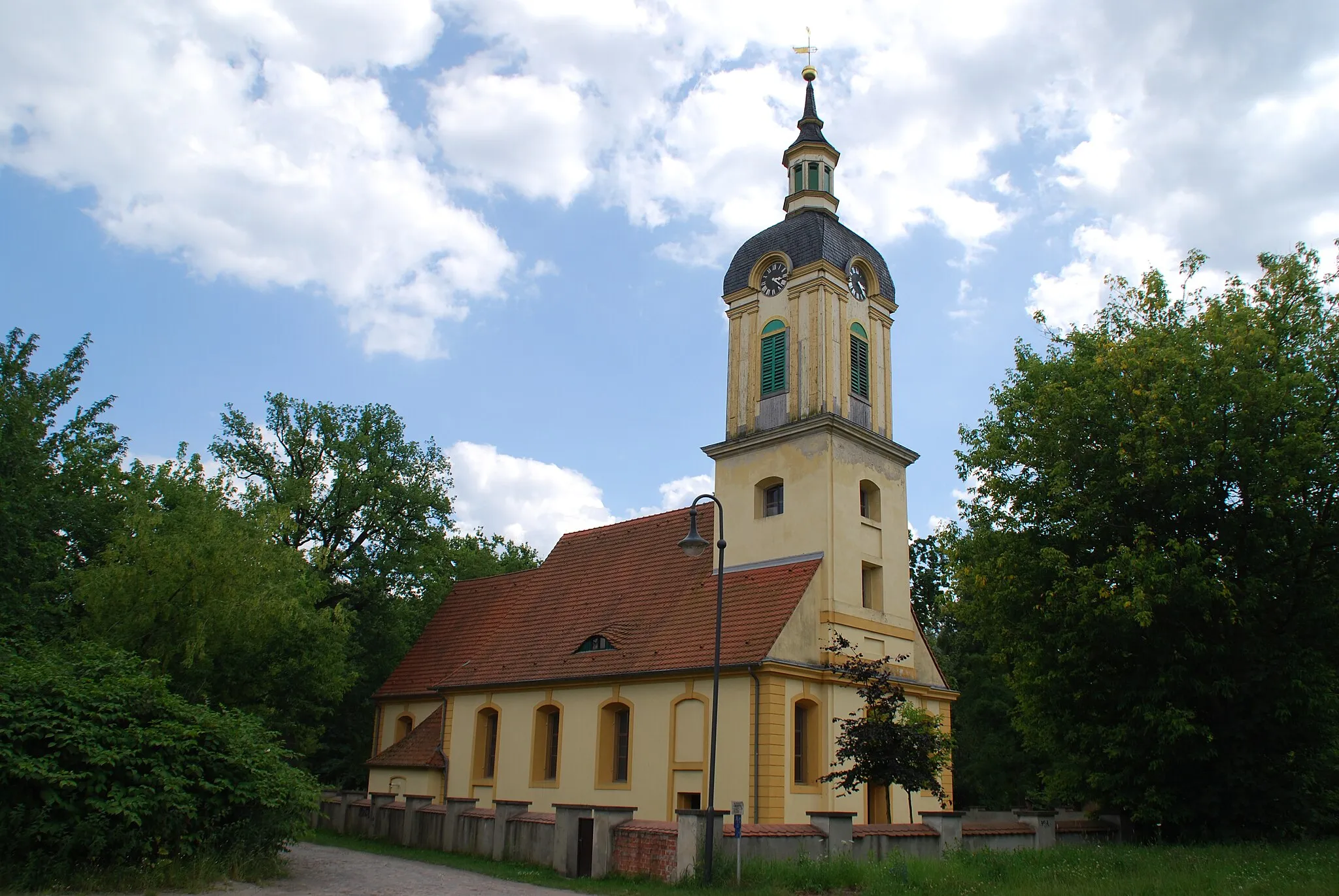 Photo showing: Schlosskirche Schöneiche