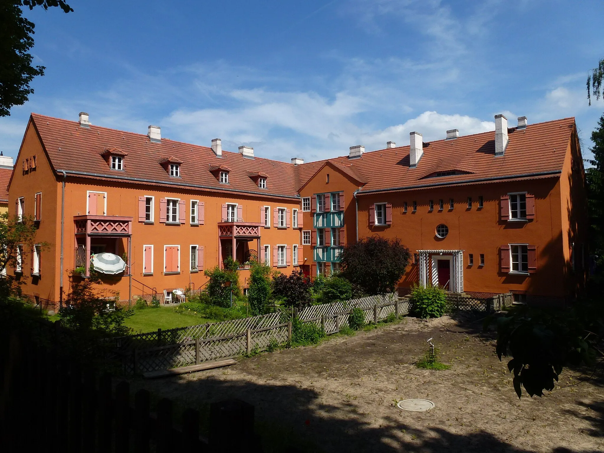 Photo showing: Berlin-Bohnsdorf Gartenstadtweg Tuschkastensiedlung