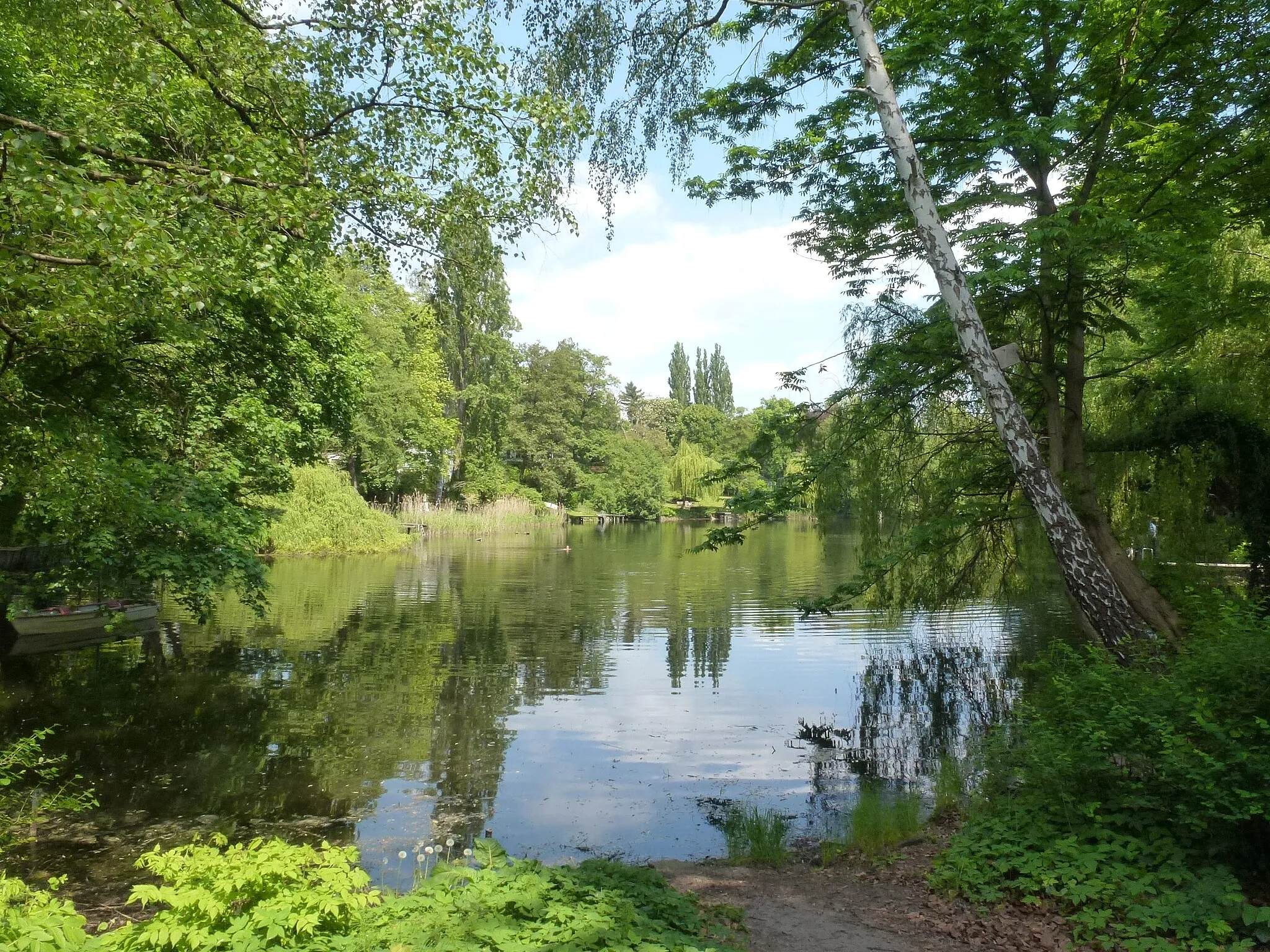 Photo showing: Berlin-Grunewald Halensee Westseite