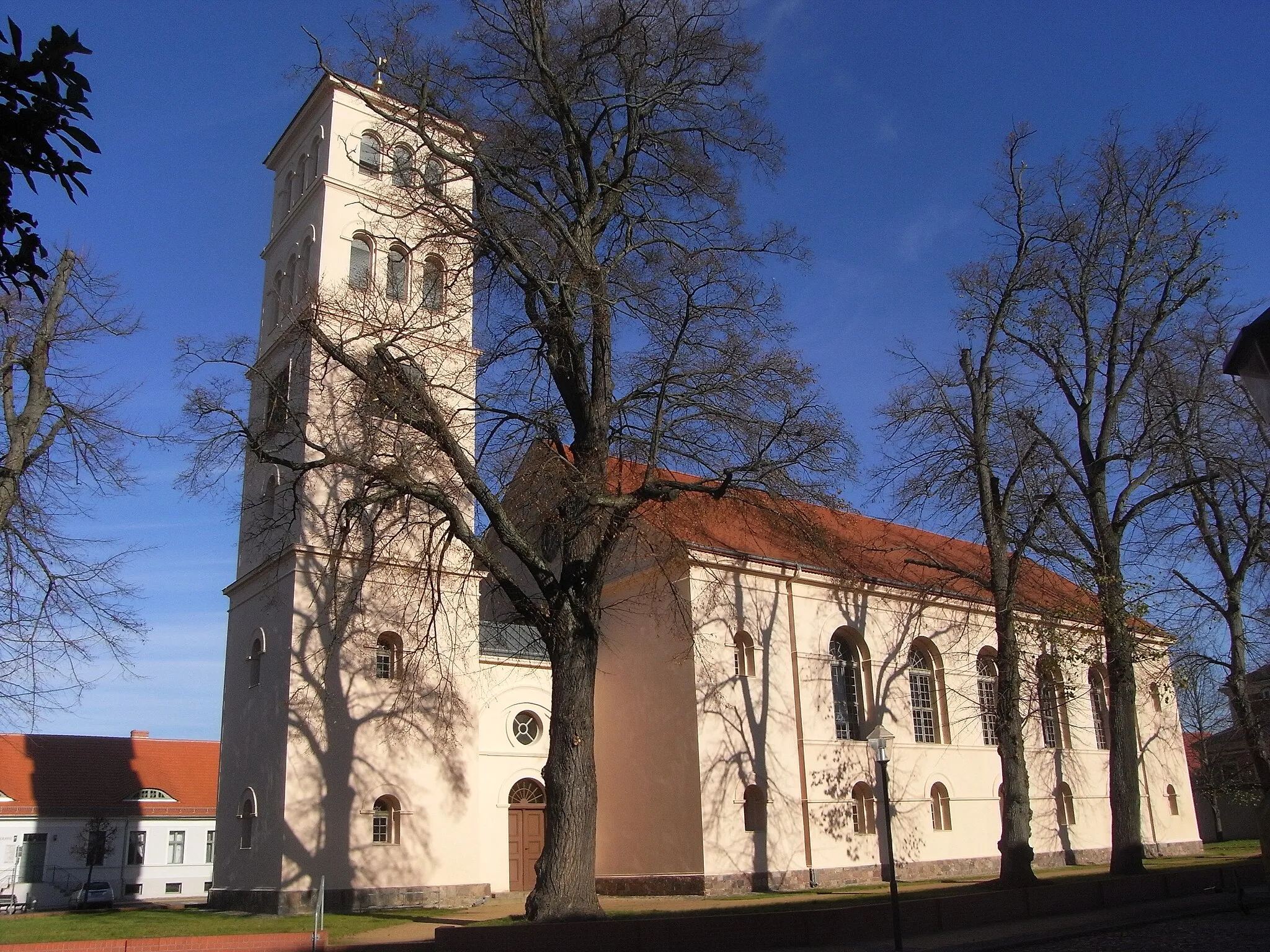 Photo showing: South-western view of Liebenwalde church, Oberhavel district, Brandenburg state, Germany
