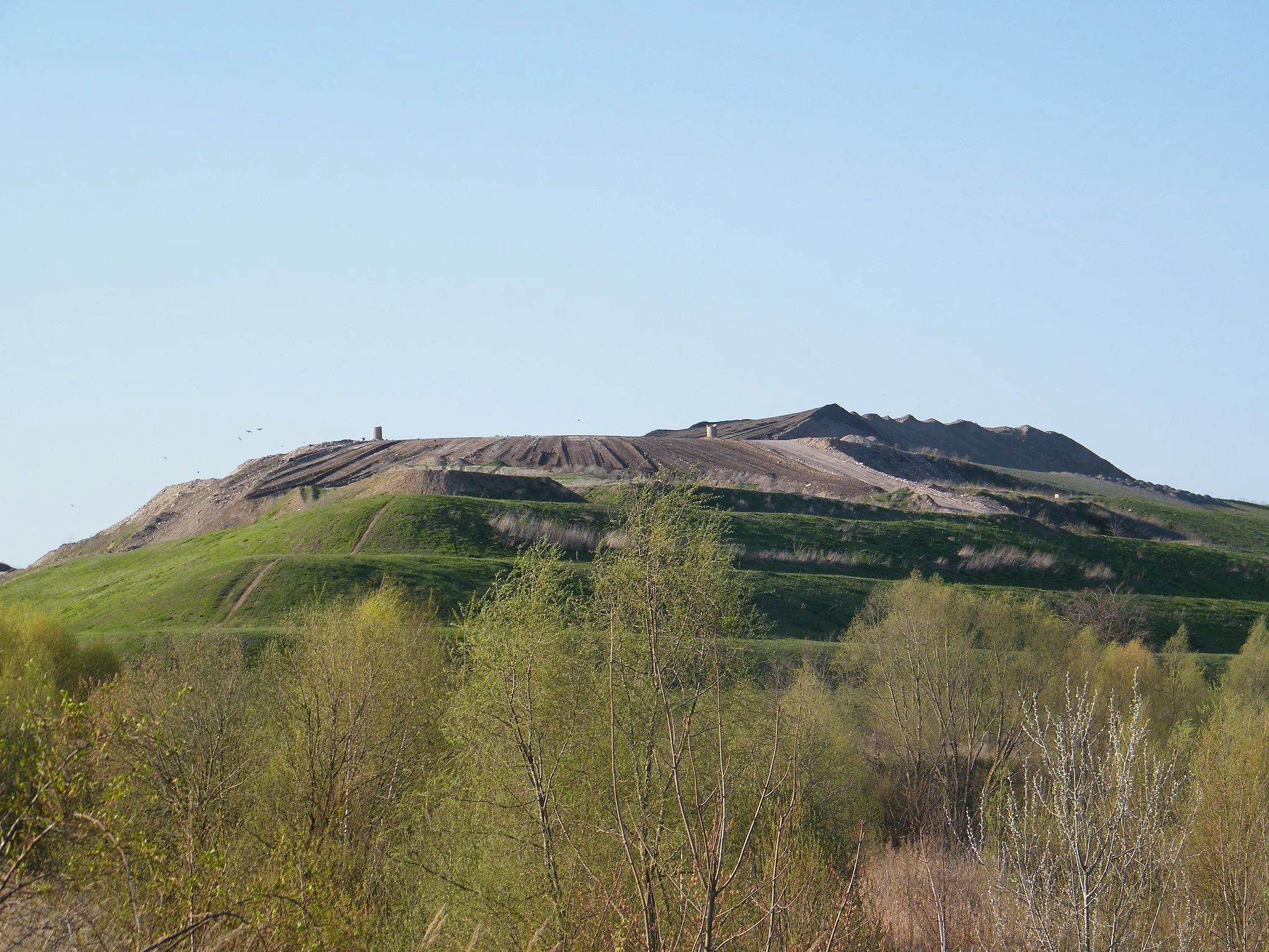 Photo showing: Depony hill Arkenberge, in the North of Berlin.