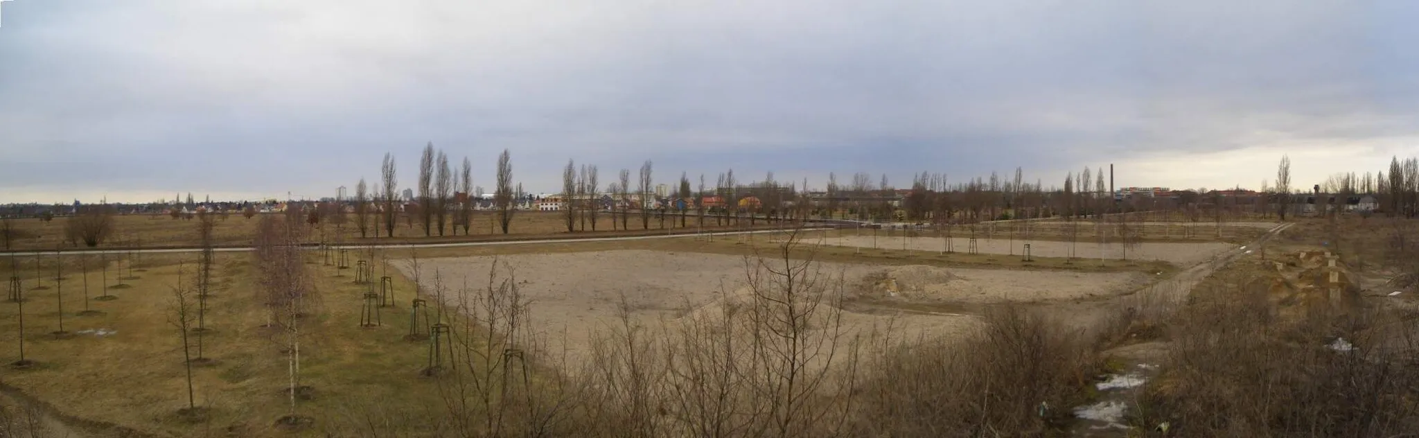 Photo showing: A part of the former Johannisthal Air Field ("Flugplatz Johannisthal") in Berlin, today: "Johannisthal/Adlershof" landscape park (protected landscape area and nature reserve)