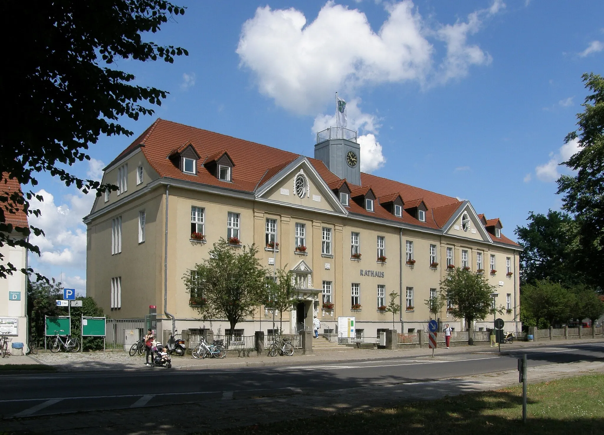 Photo showing: Falkensee, Falkenhagener Straße, Rathaus; Baudenkmal