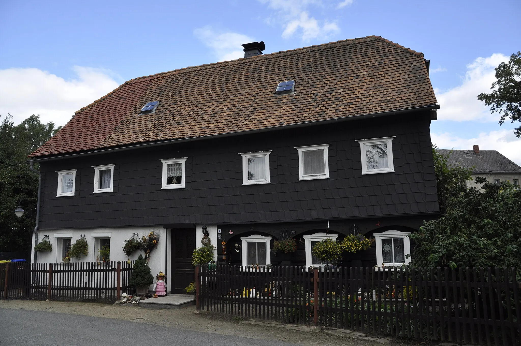 Photo showing: Umgebindehaus Am Heideberg 3, Niedercunnersdorf , Sachsen