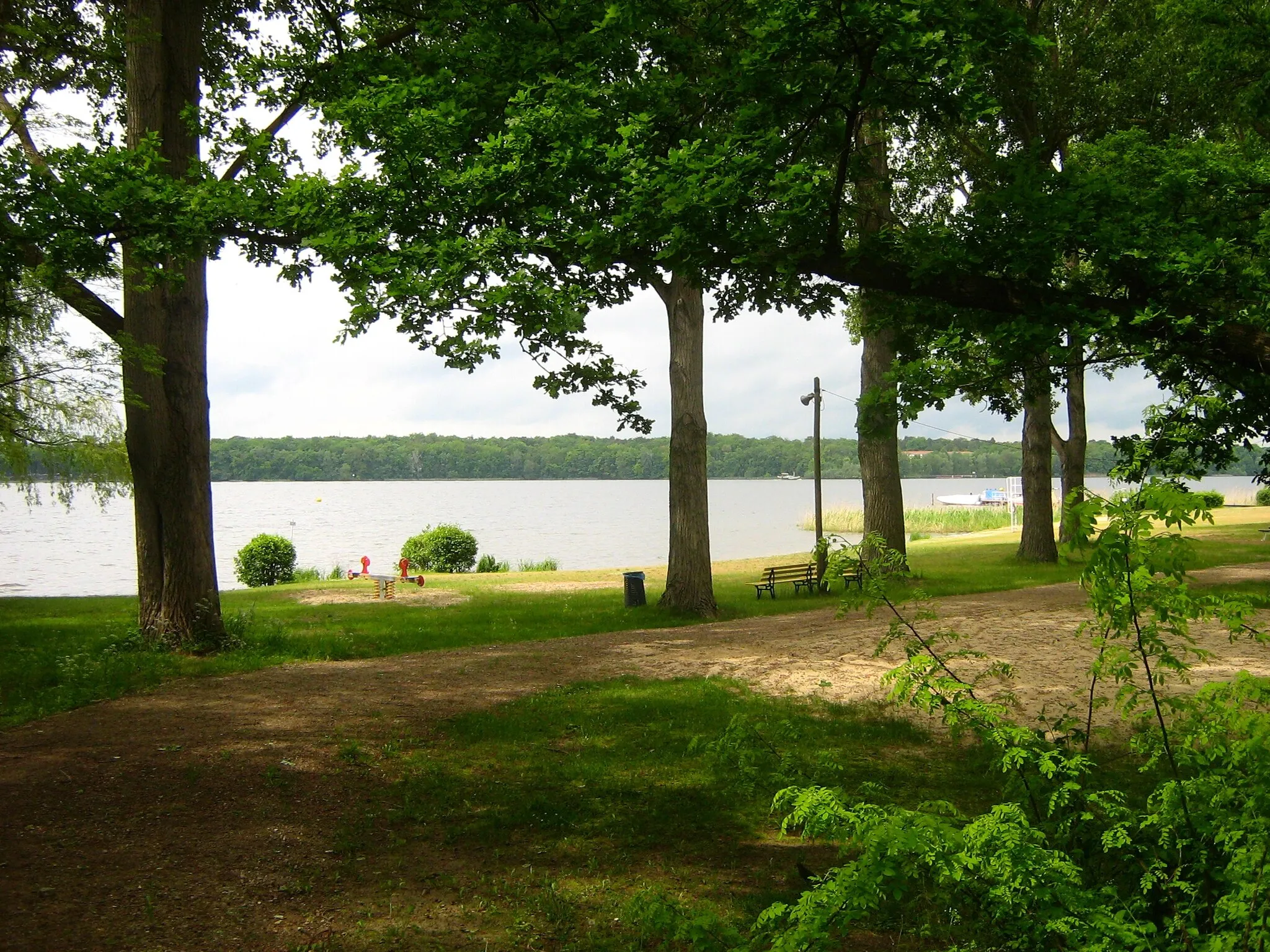 Photo showing: Waldbad am Templiner See beim Dorf Templin (Potsdam).