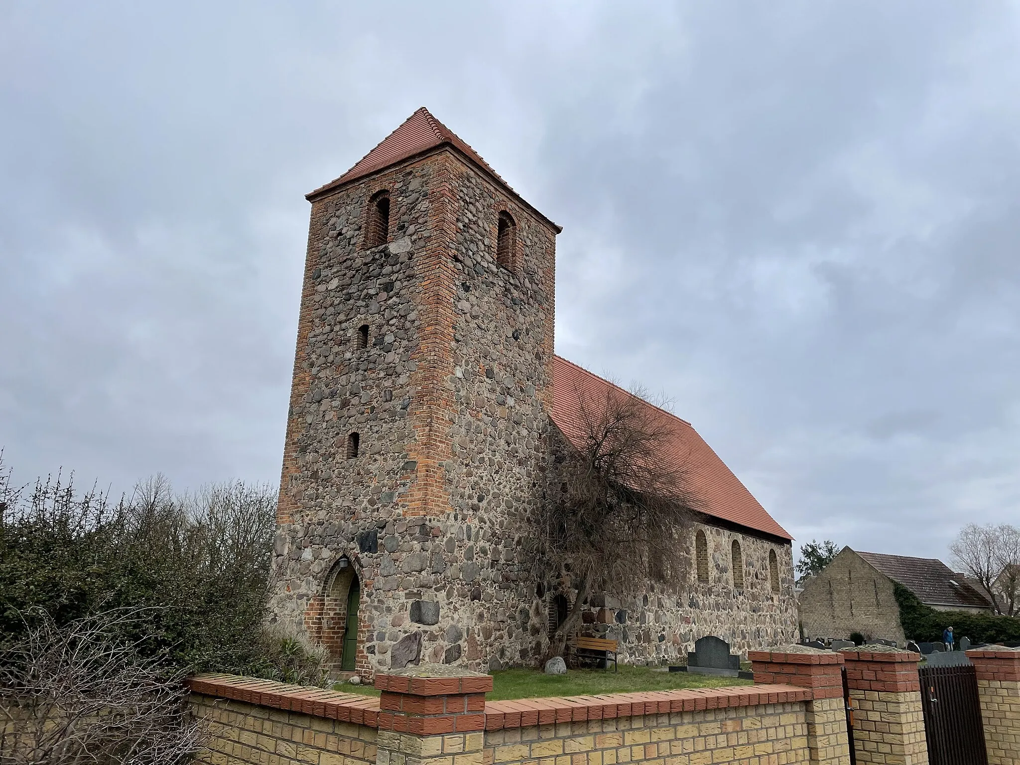 Photo showing: Ahrensdorf ist ein Ortsteil von Ludwigsfelde im brandenburgischen Landkreis Teltow-Fläming