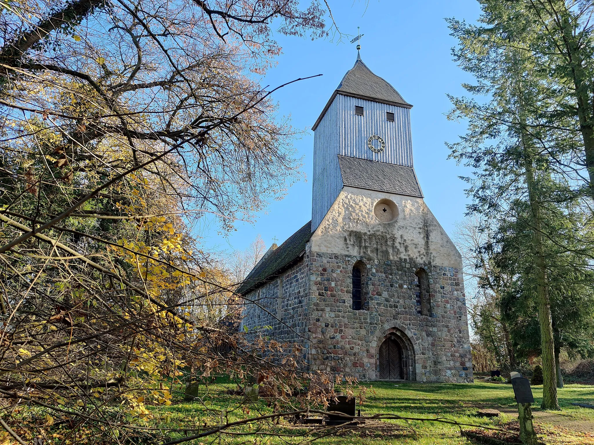 Photo showing: Evangelische Dorfkirche Sternhagen, Gemeinde Nordwestuckermark, Landkreis Uckermark, Brandenburg, Deutschland
