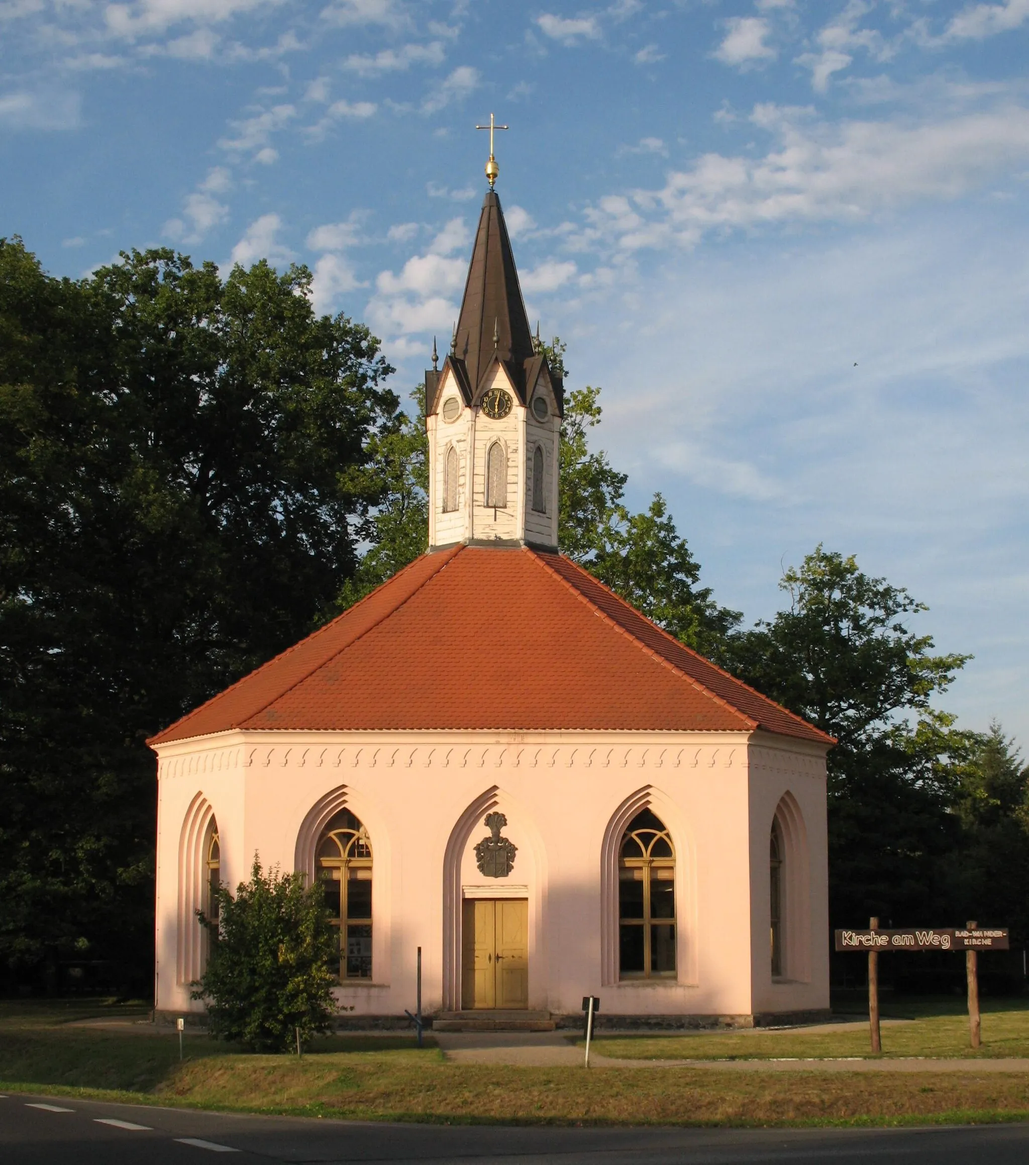 Photo showing: Church in Gransee-Dannenwalde in Brandenburg, Germany