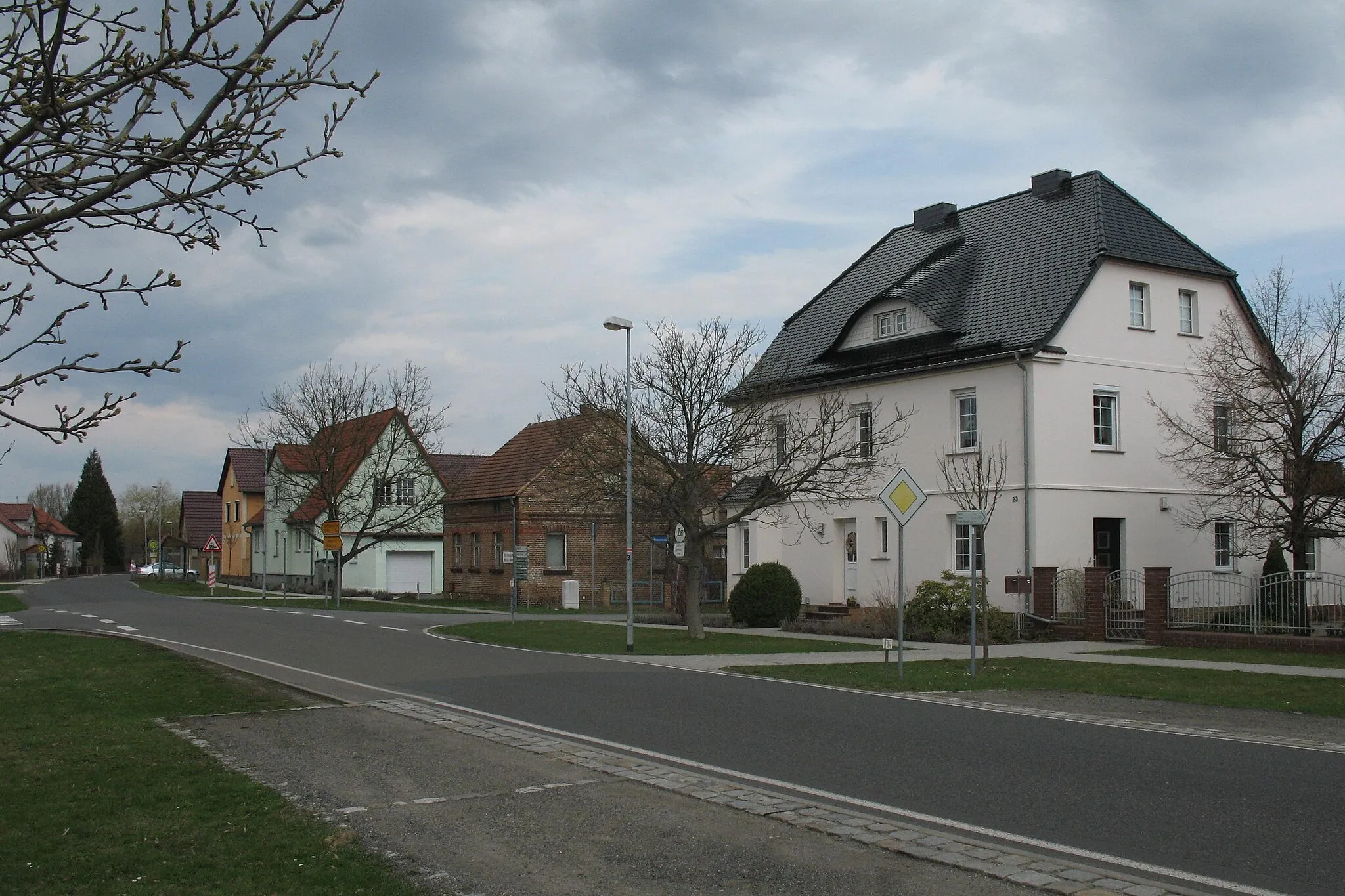 Photo showing: Main road in Schwarzbach in Brandenburg, Germany