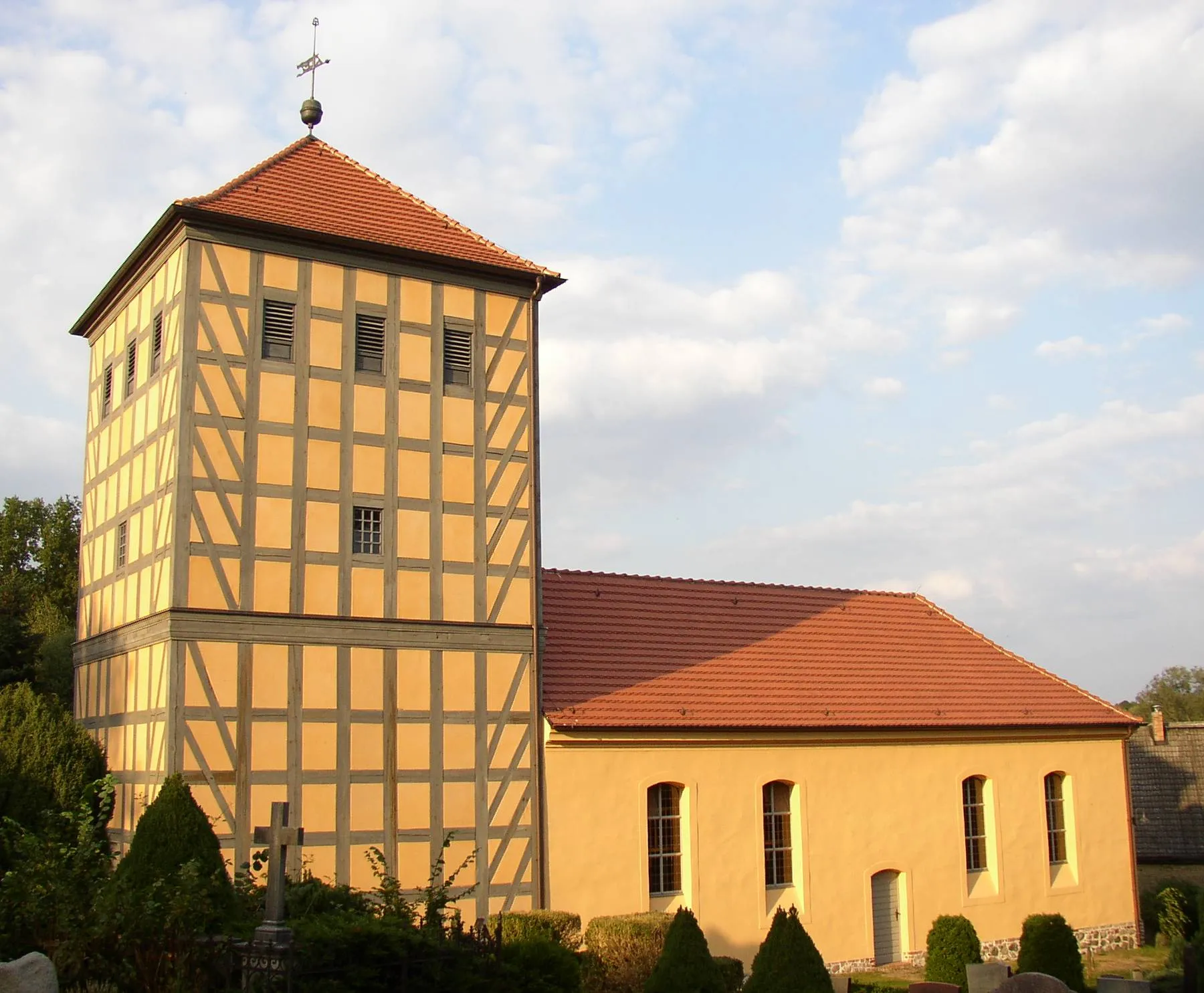 Photo showing: Church in Wandlitz-Prenden in Brandenburg, Germany