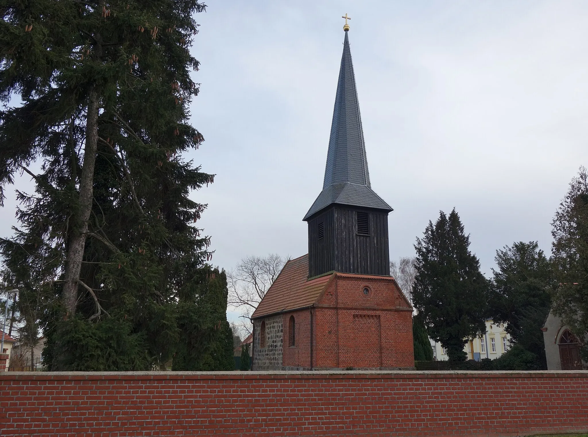 Photo showing: This is a picture of the Brandenburger Baudenkmal (cultural heritage monument) with the ID