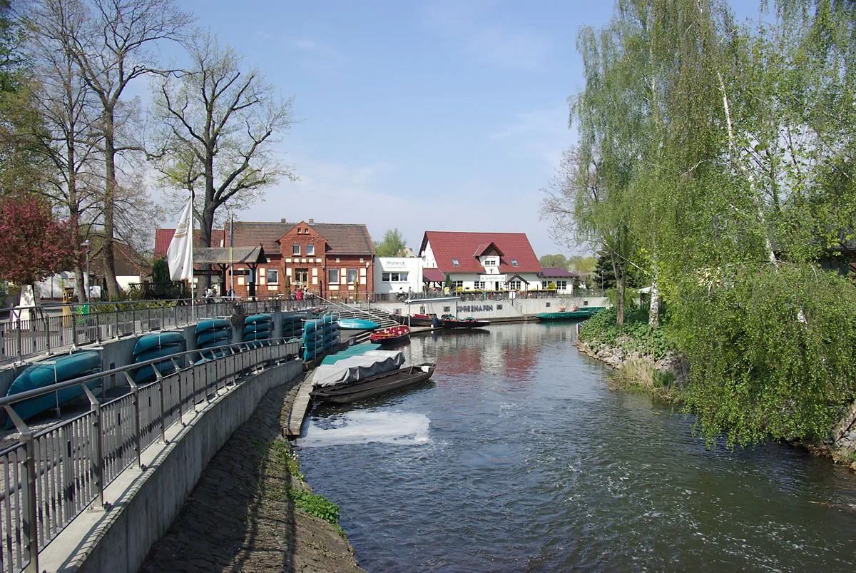 Photo showing: Barge port of the village of Burg (Spreewald), Brandenburg, Germany