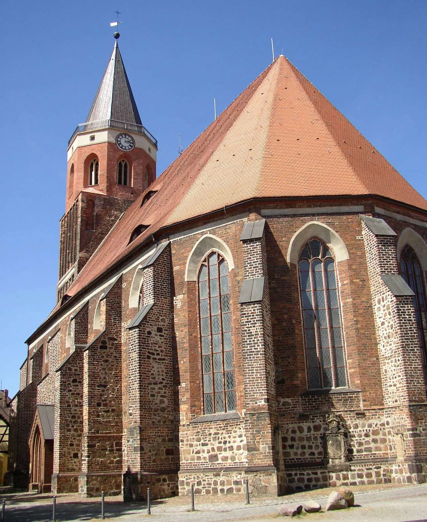 Photo showing: Church in Calau in Brandenburg, Germany