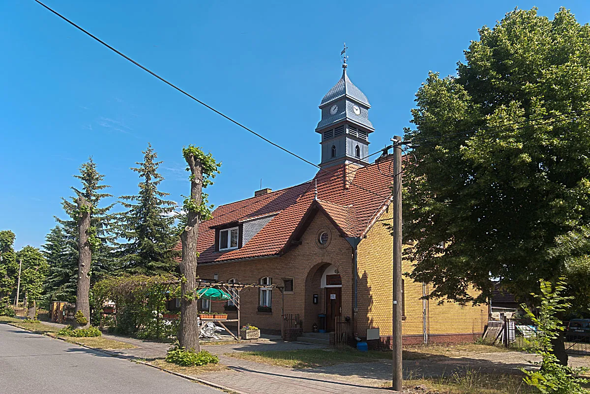 Photo showing: Restaurant „Zum Glockenturm“ in Woschkow, Brandenburg, Germany