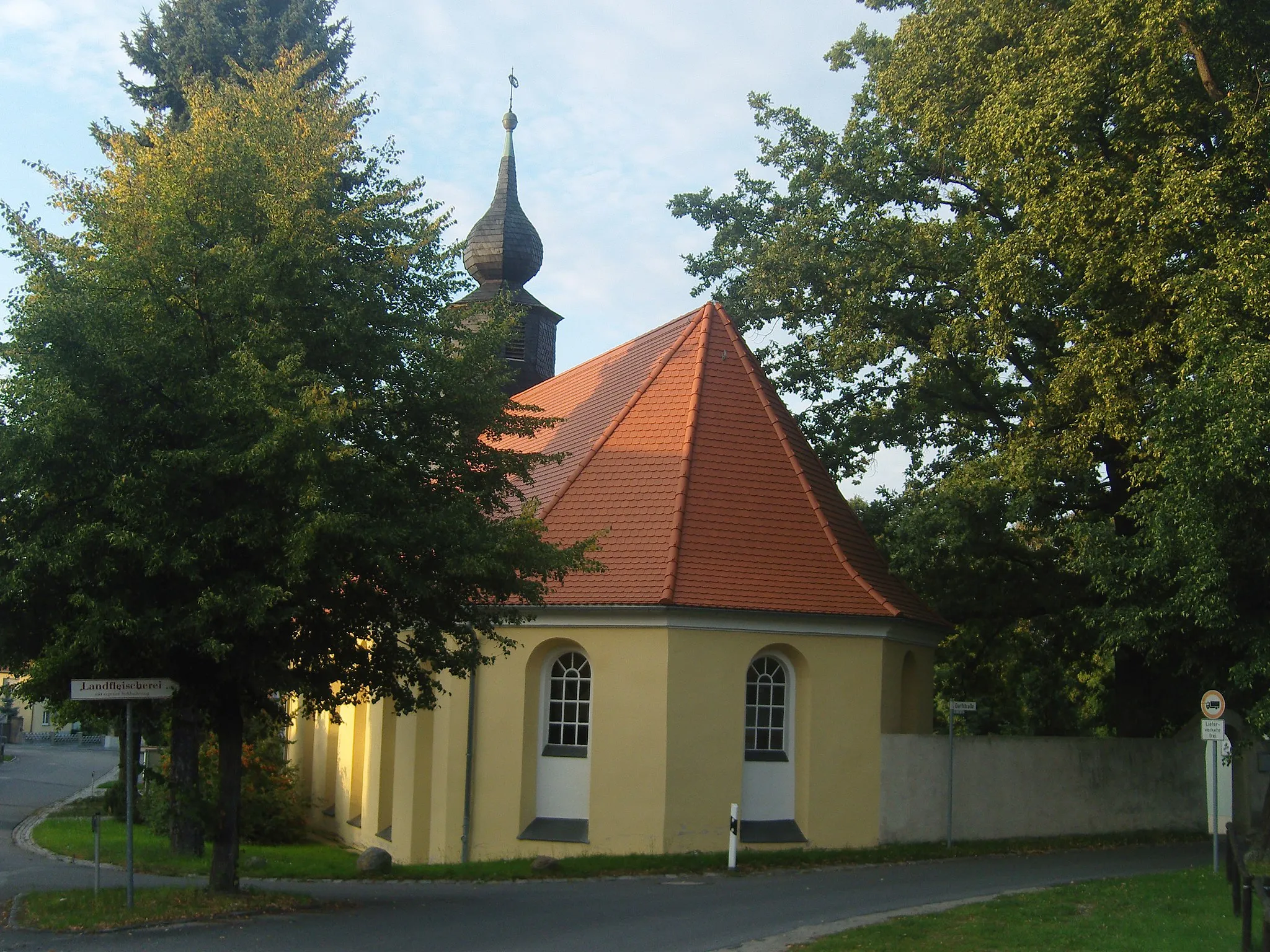 Photo showing: Dorfkirche Linz