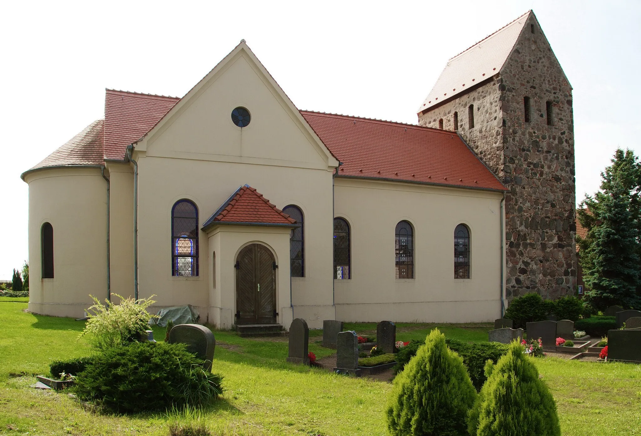 Photo showing: Church in Village Götz