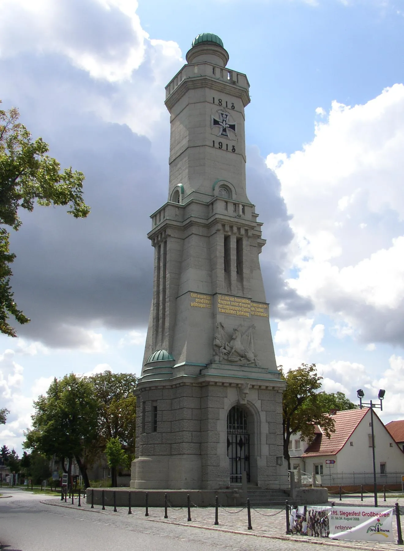 Photo showing: Memorial tower of the Battle of Großbeeren, Brandenburg, Germany