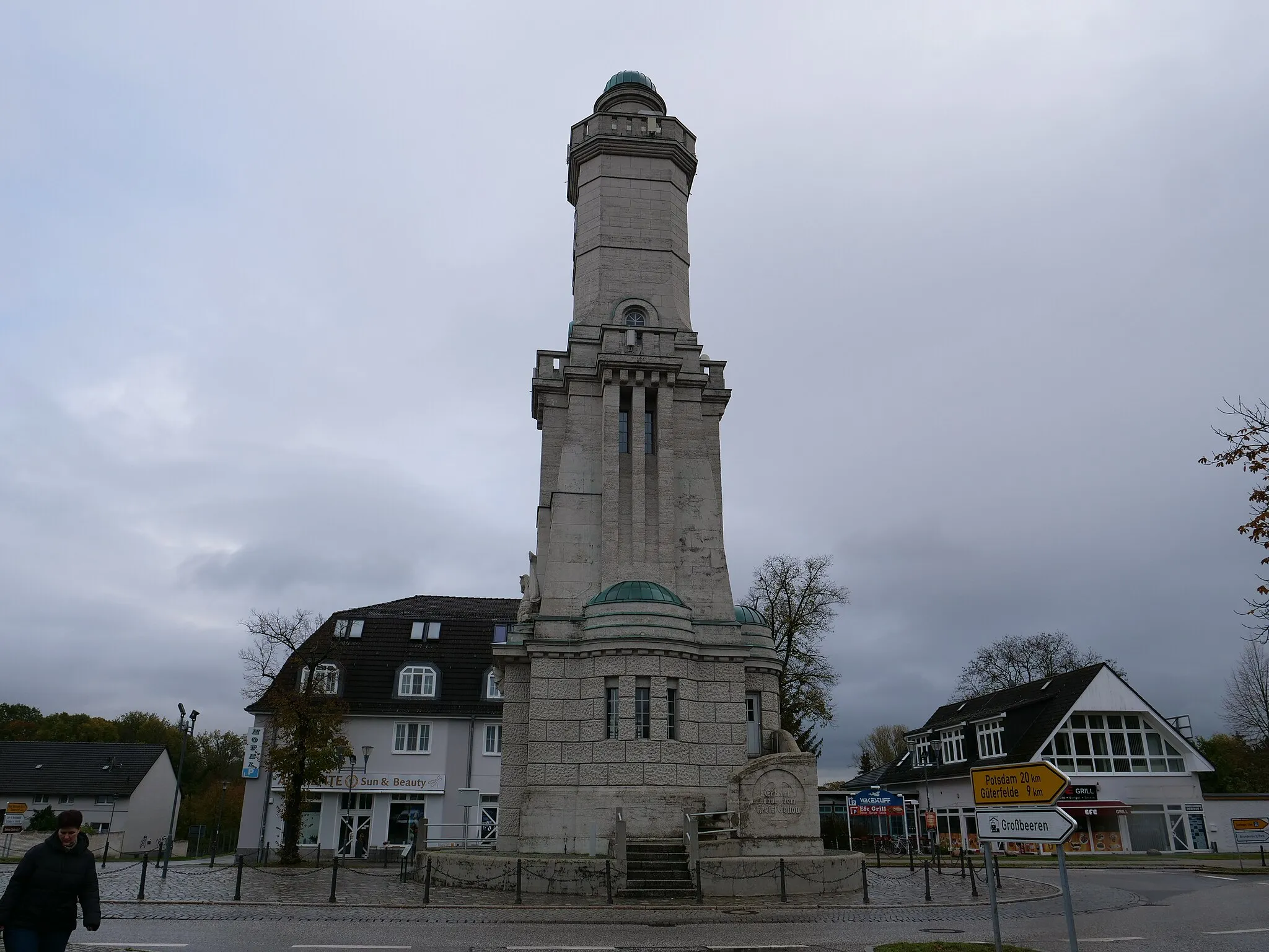 Photo showing: Gedenkturm an die Schlacht bei Großbeeren 1813 am 5. November 2019.