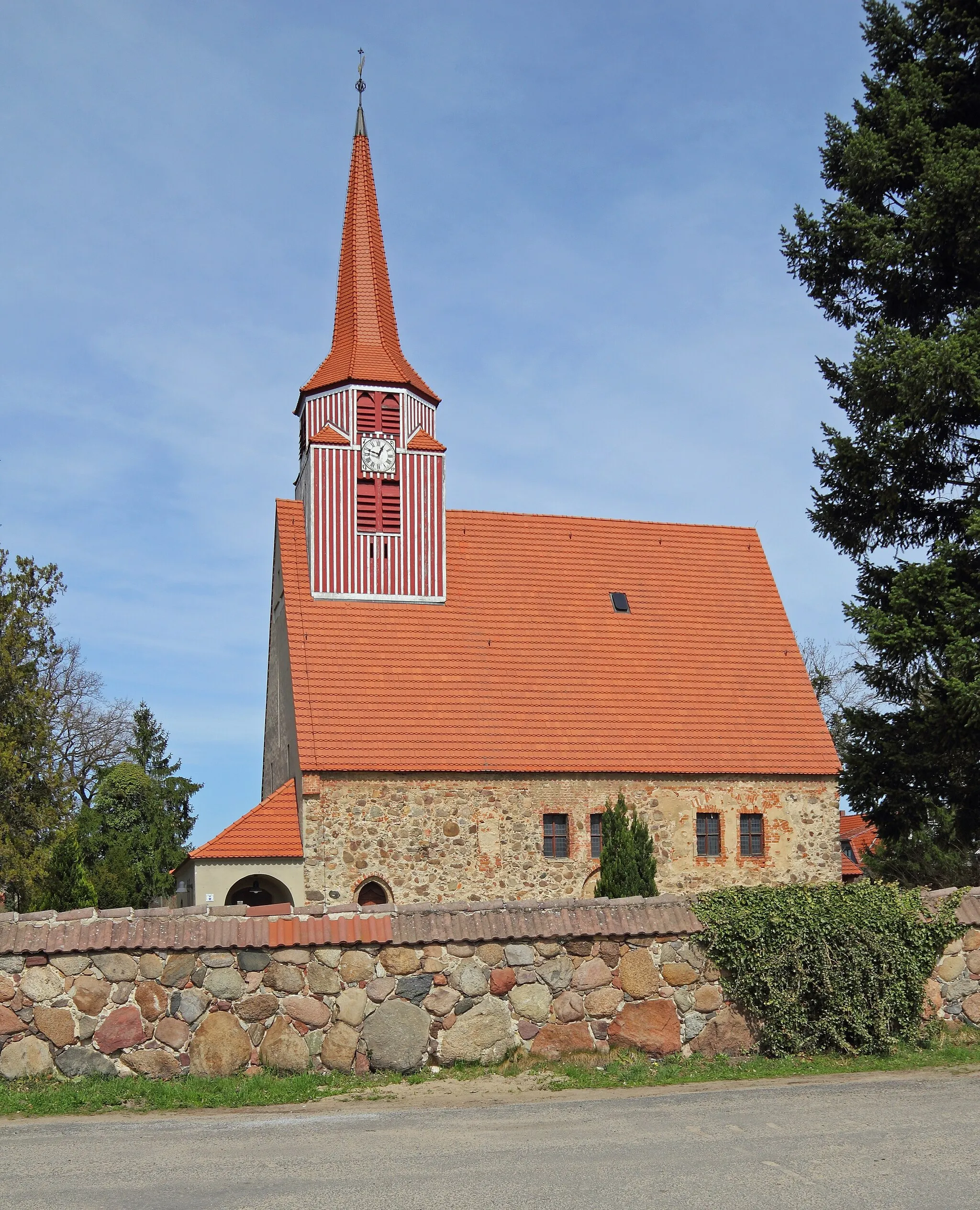 Photo showing: Village church in Demnitz (Steinhöfel), Brandenburg, Germany